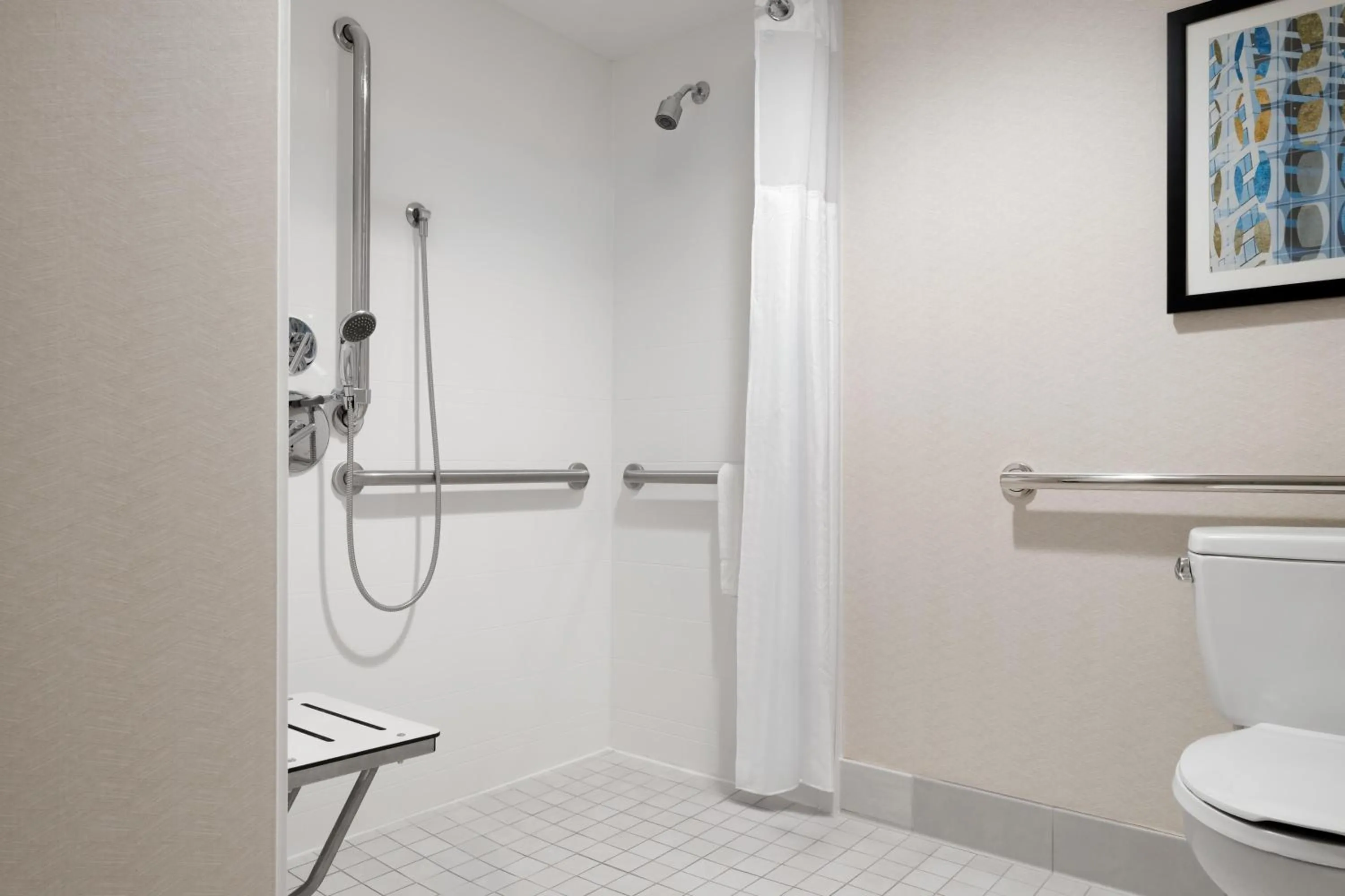 Bathroom in Hilton Garden Inn Chicago Downtown/Magnificent Mile