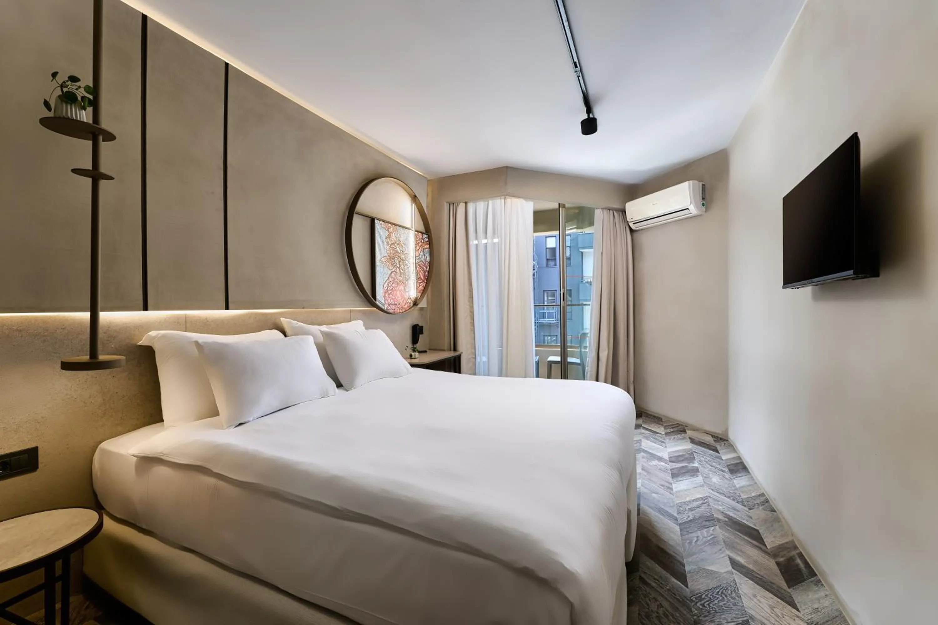 Bed in Büyük Hotel