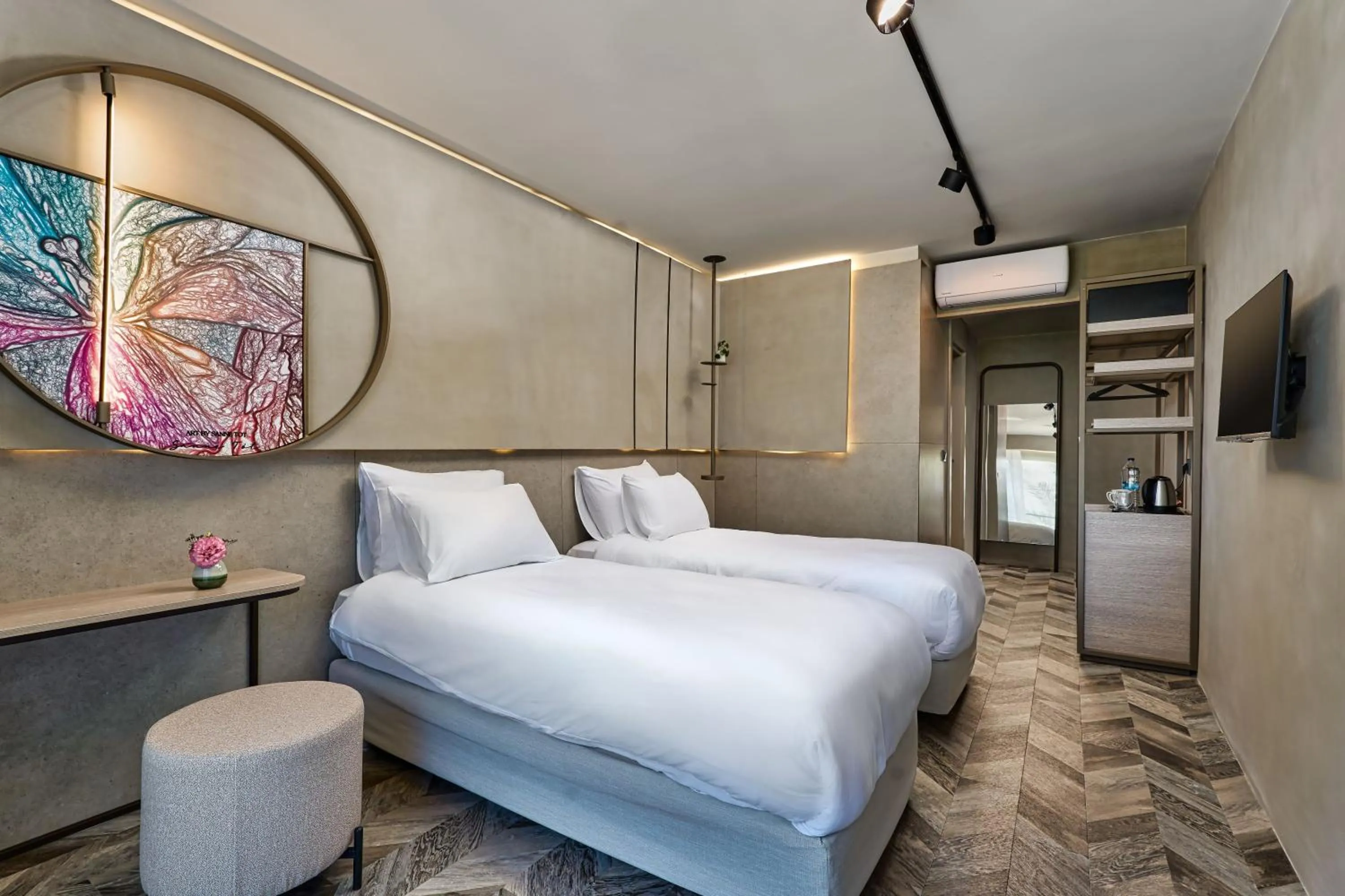 Bed in Büyük Hotel