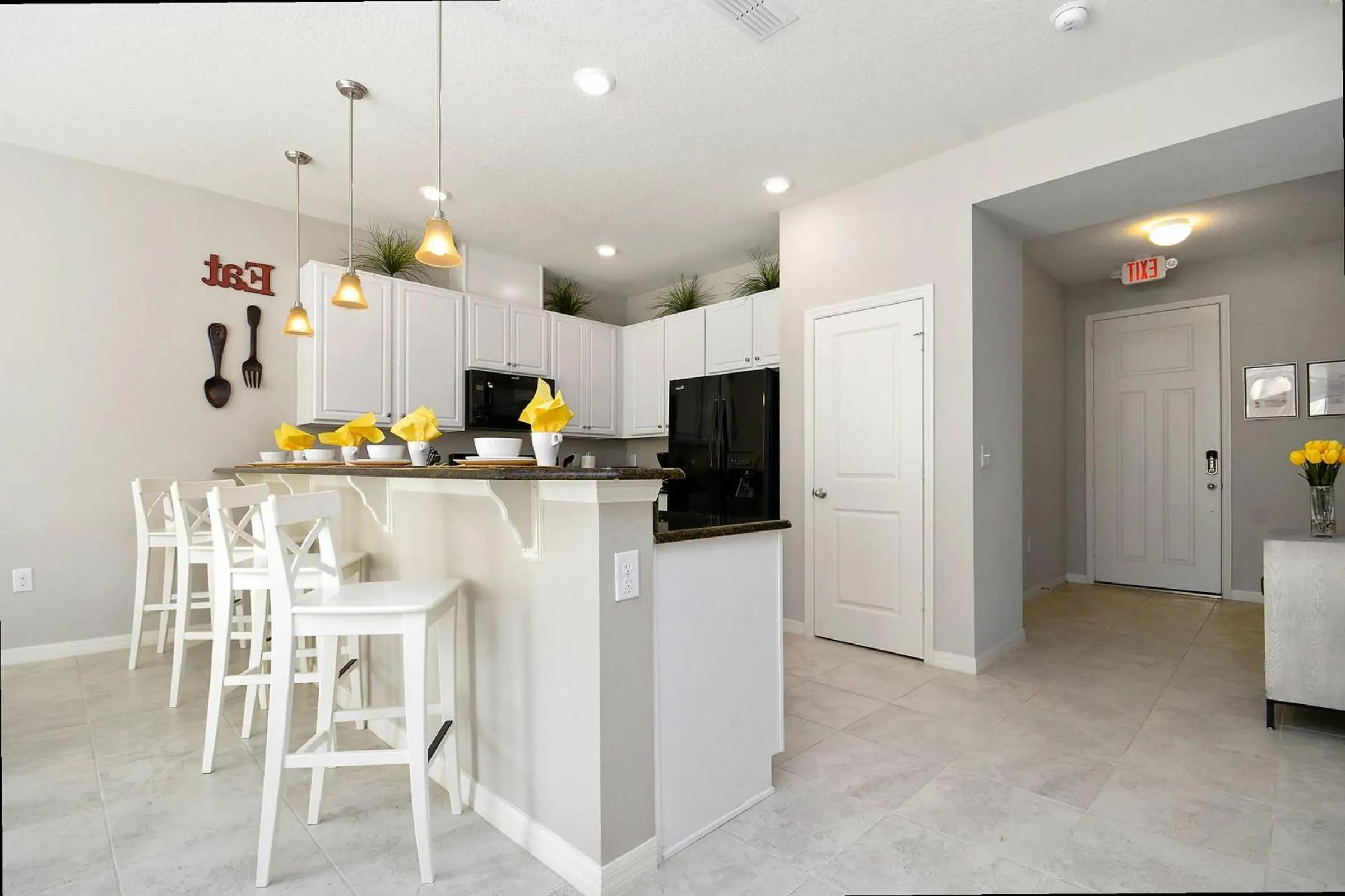 Four Bedrooms TownHome 5122
