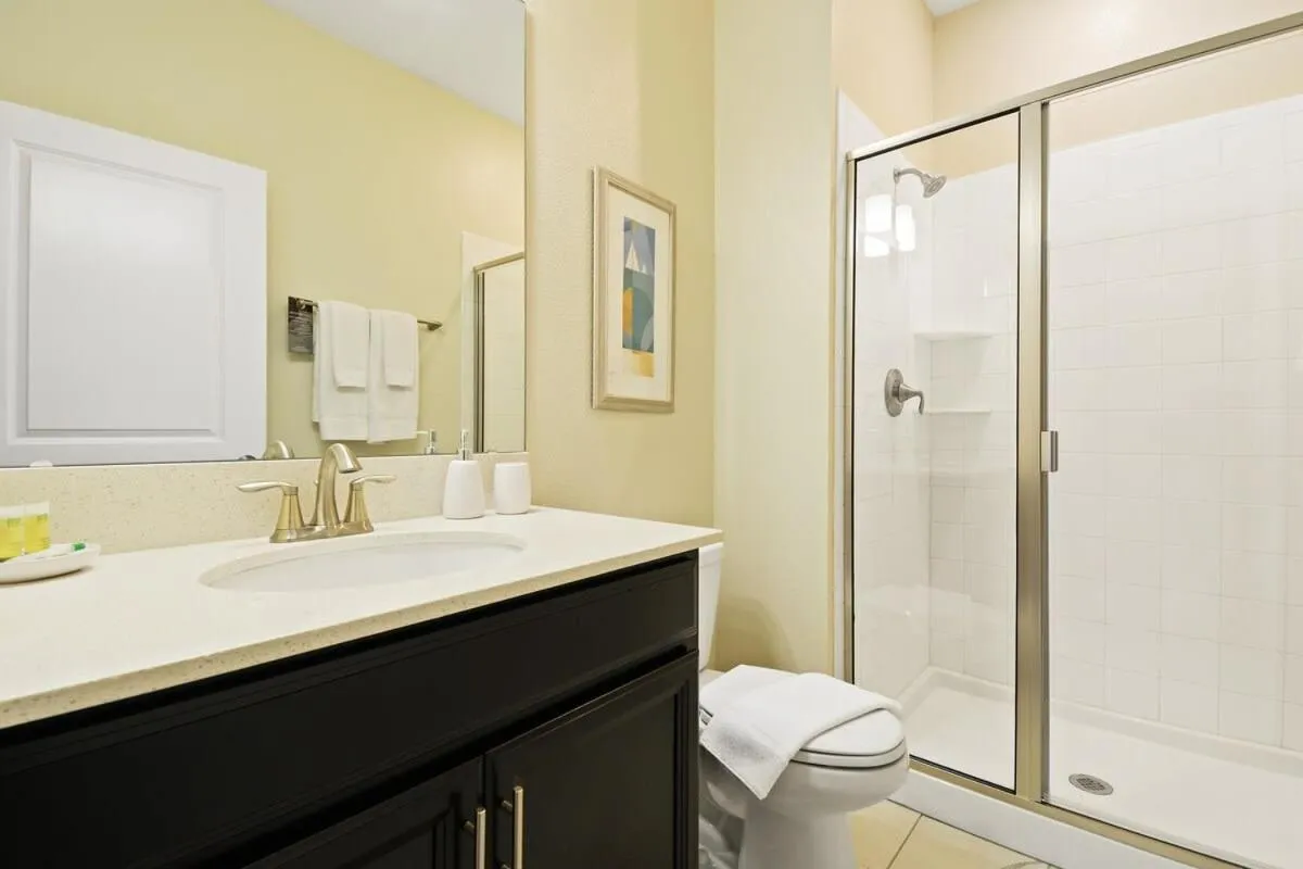 Four Bedrooms w/ Pool TownHome 4841