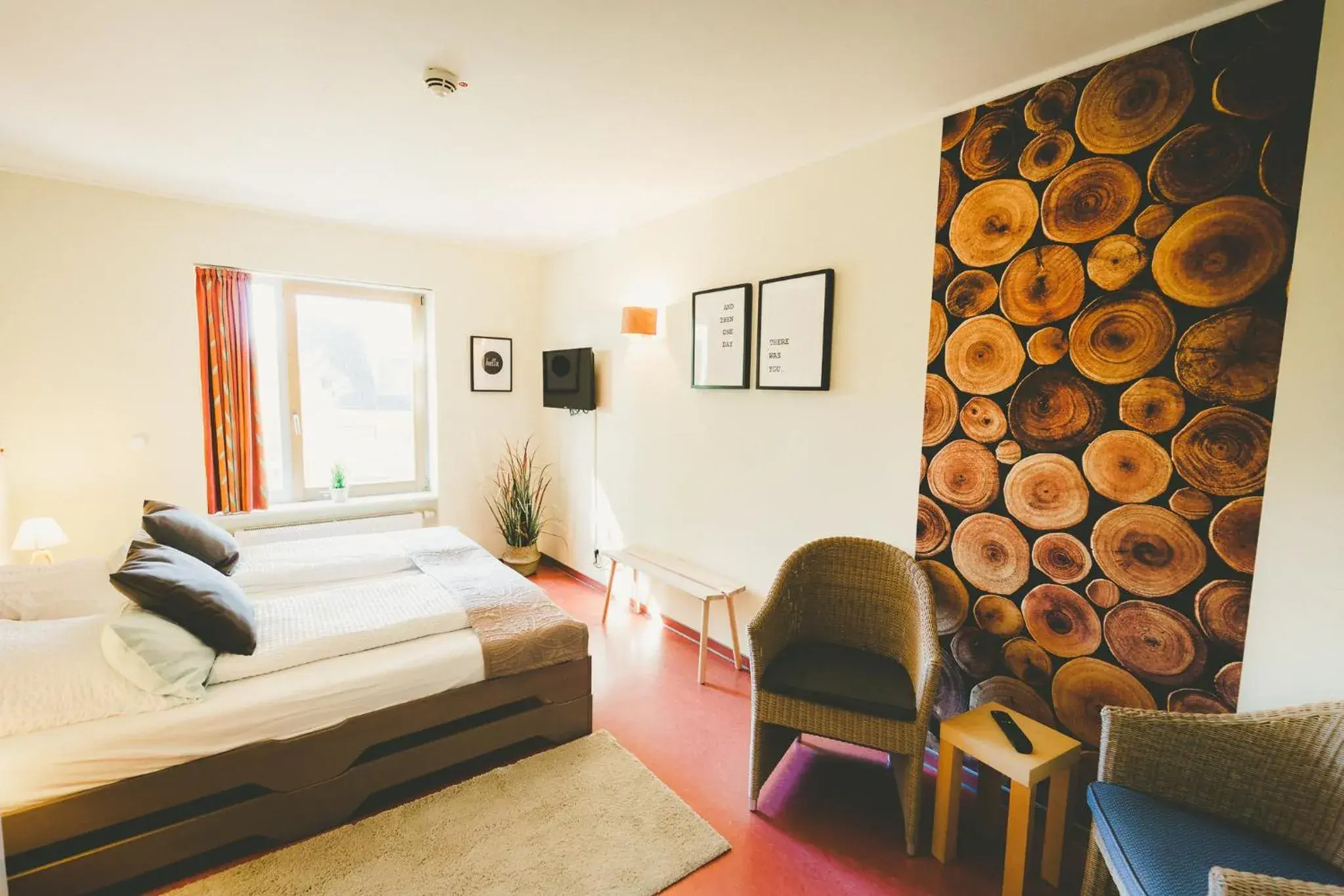 Double Room with Private External Bathroom - single occupancy in Ostel Jugendhotel Bremervörde Double Room with Private External Bathroom - single occupancy in Ostel Jugendhotel Bremervörde