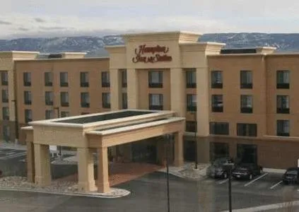 Newly Renovated-Hampton Inn & Suites Casper