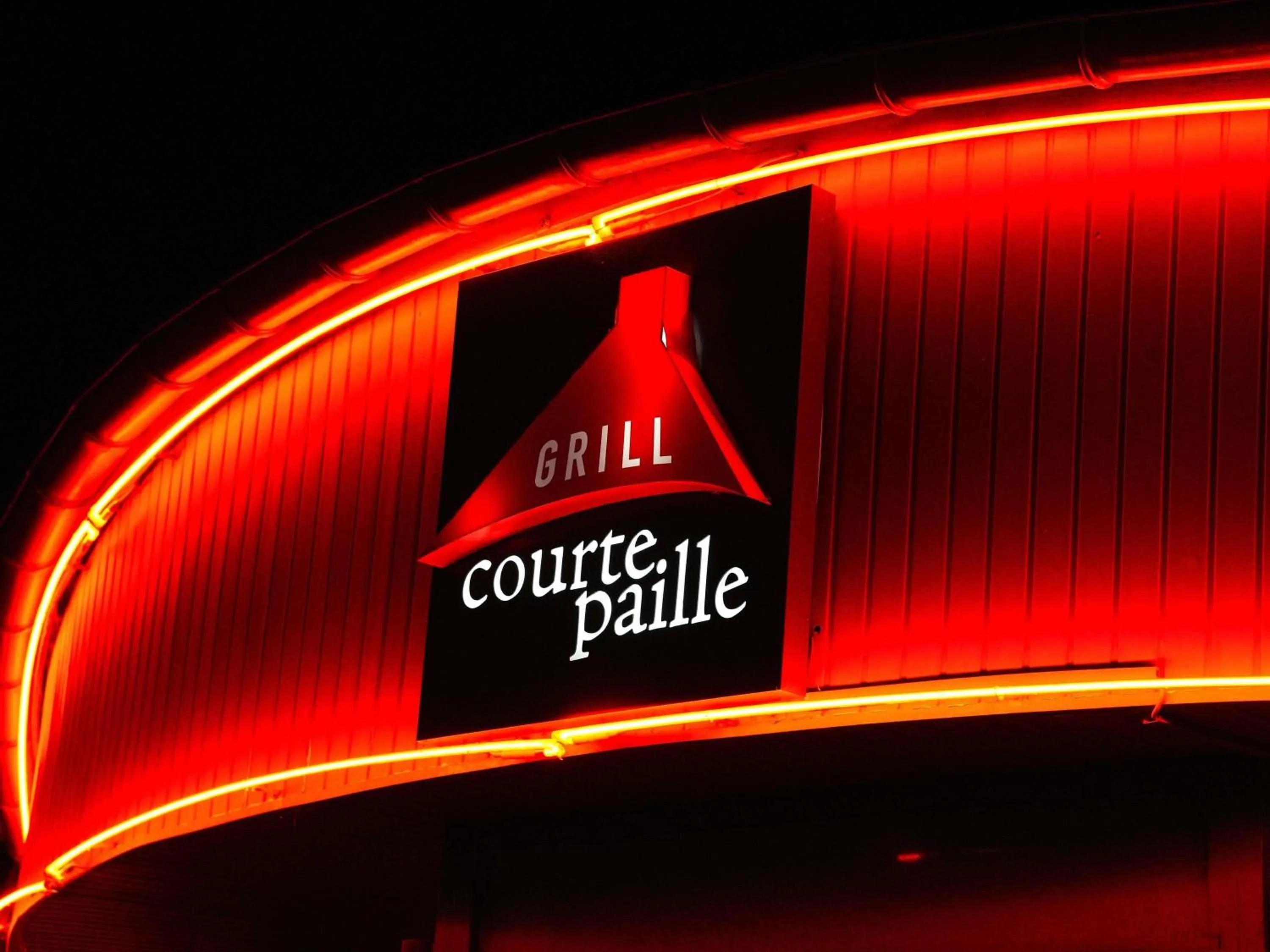 Restaurant/places to eat in ibis Caen Porte De Bretagne