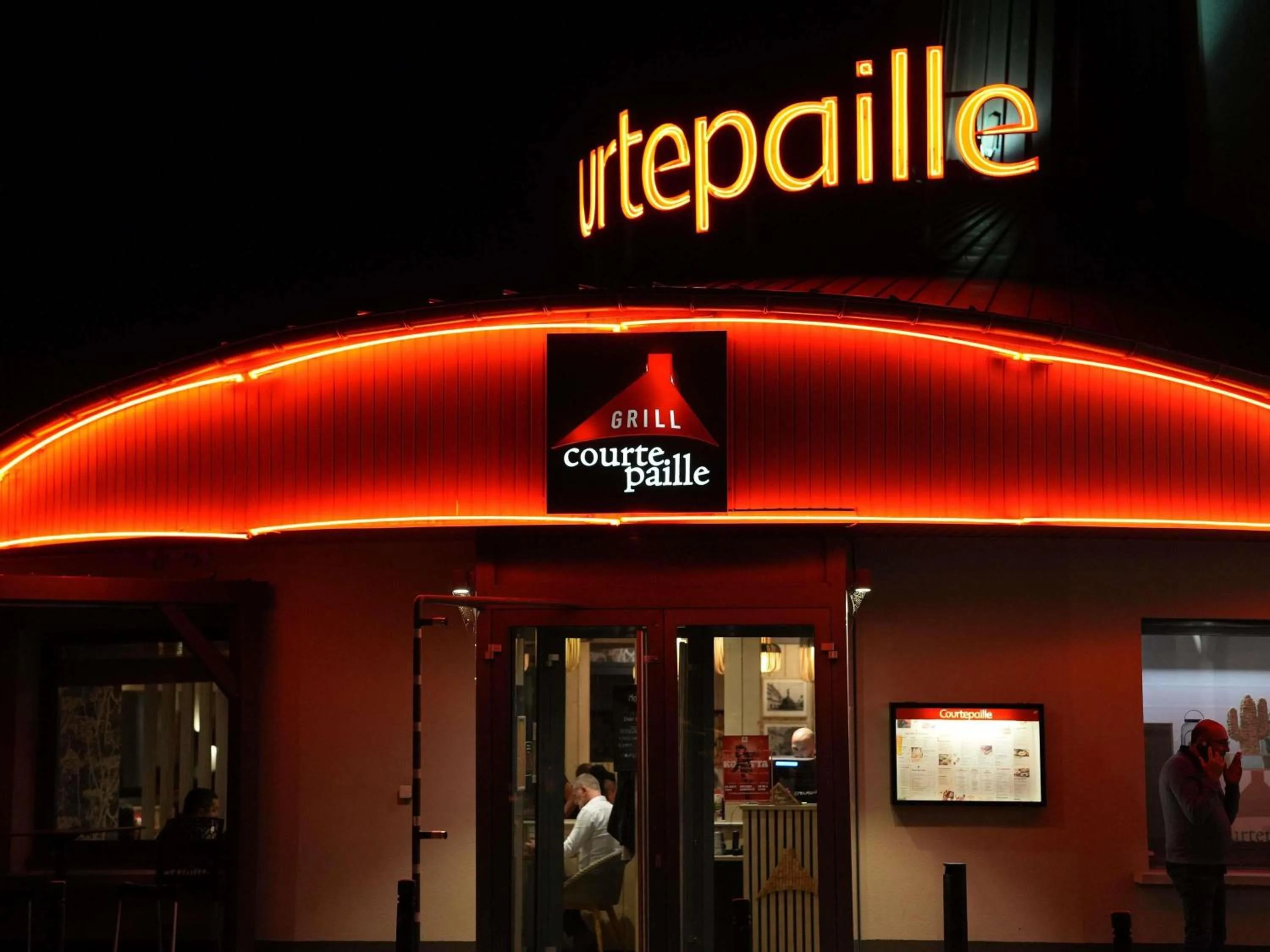 Restaurant/places to eat in ibis Caen Porte De Bretagne