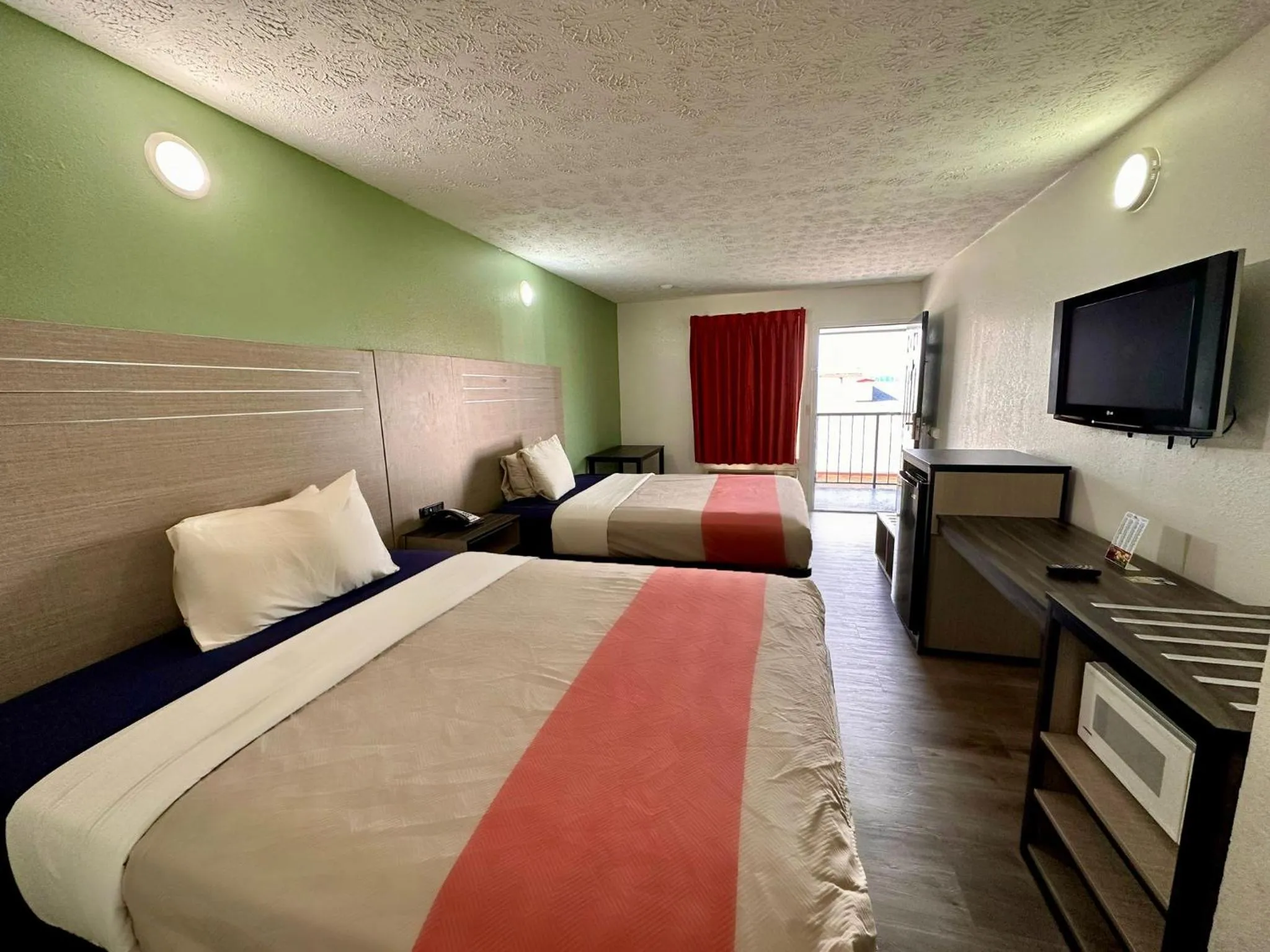 Bed in Briarstone Inn