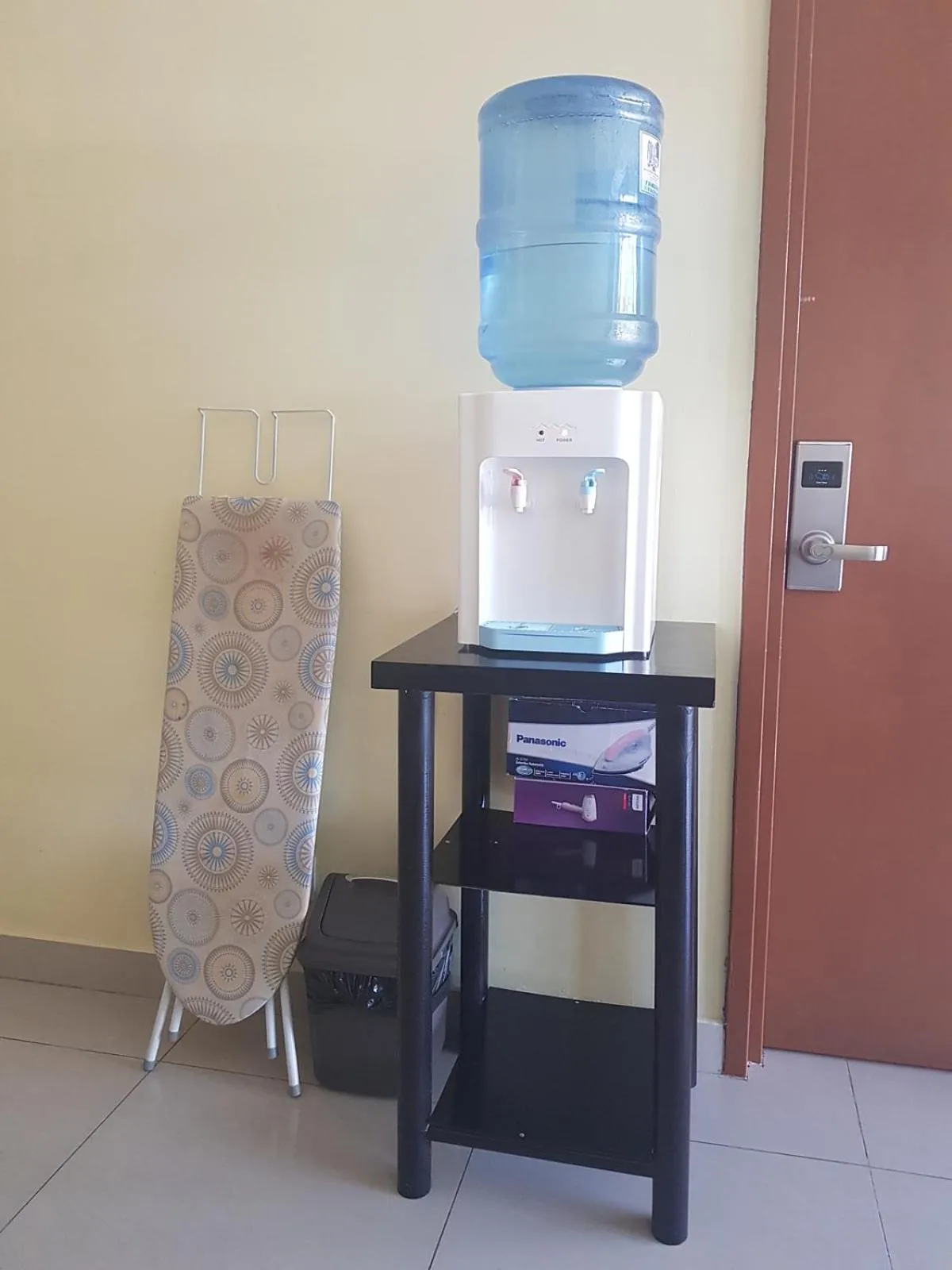 Food and drinks in Maha Hotel