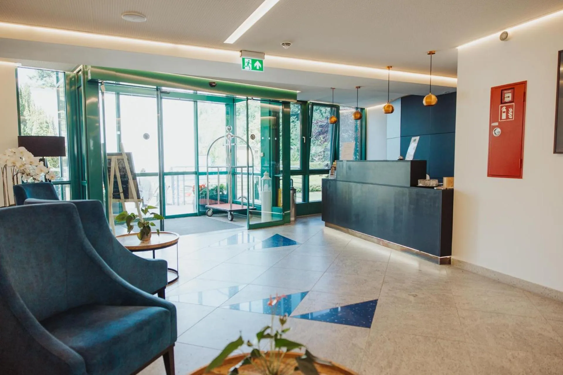 Lobby or reception in Parkhotel IV Jahreszeiten Kühlungsborn