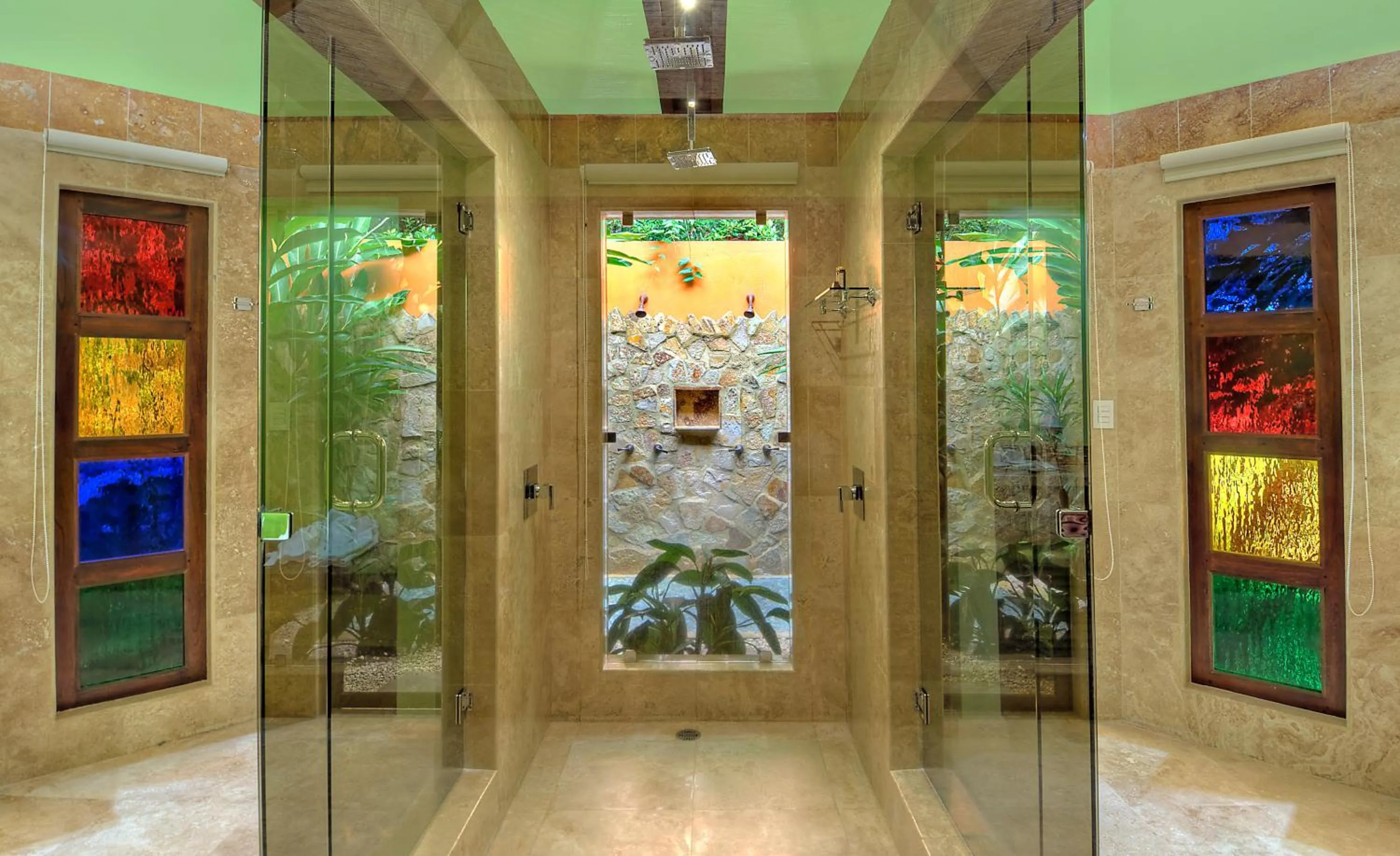 Bathroom in Nayara Gardens