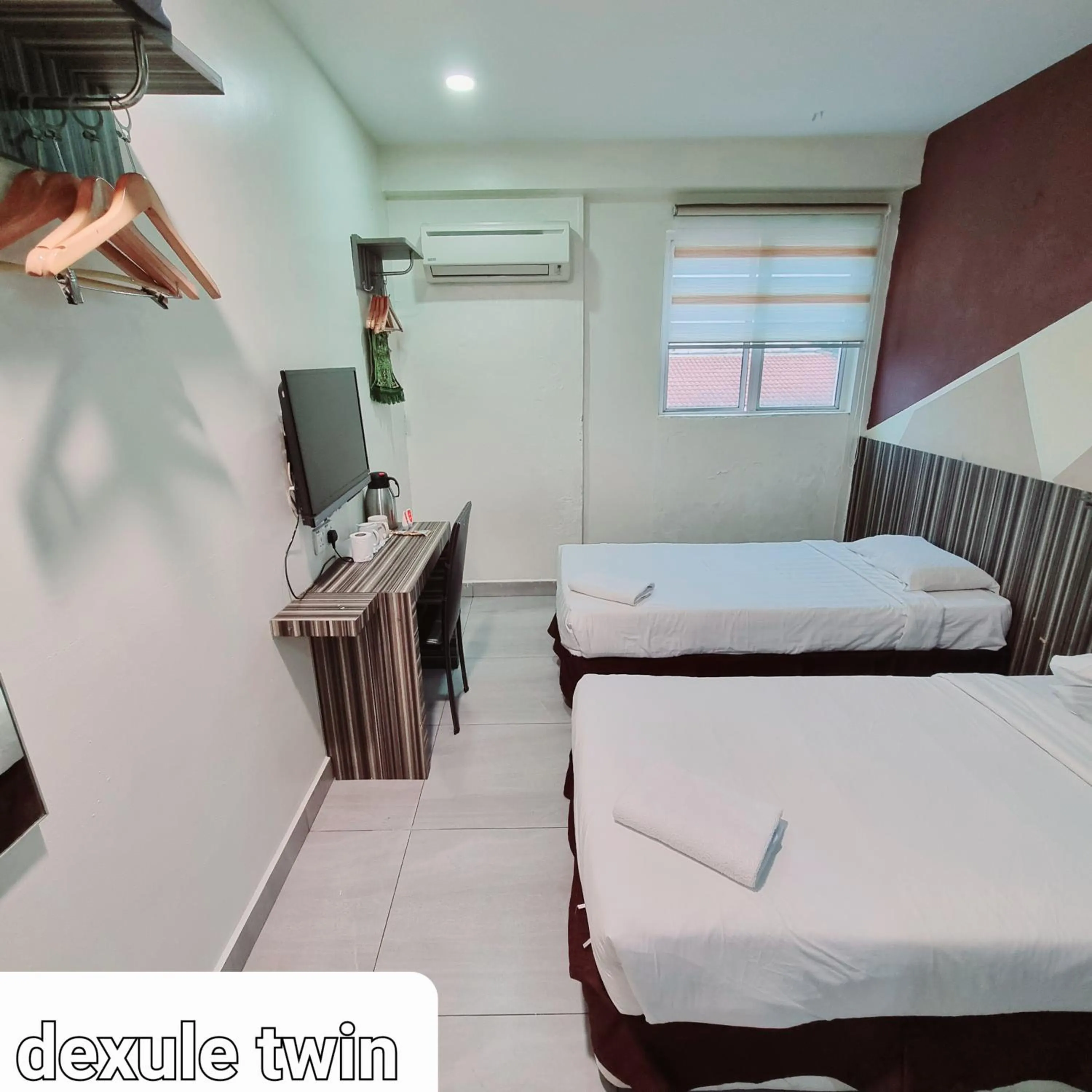 Bed in Sunrise Golden Hotel