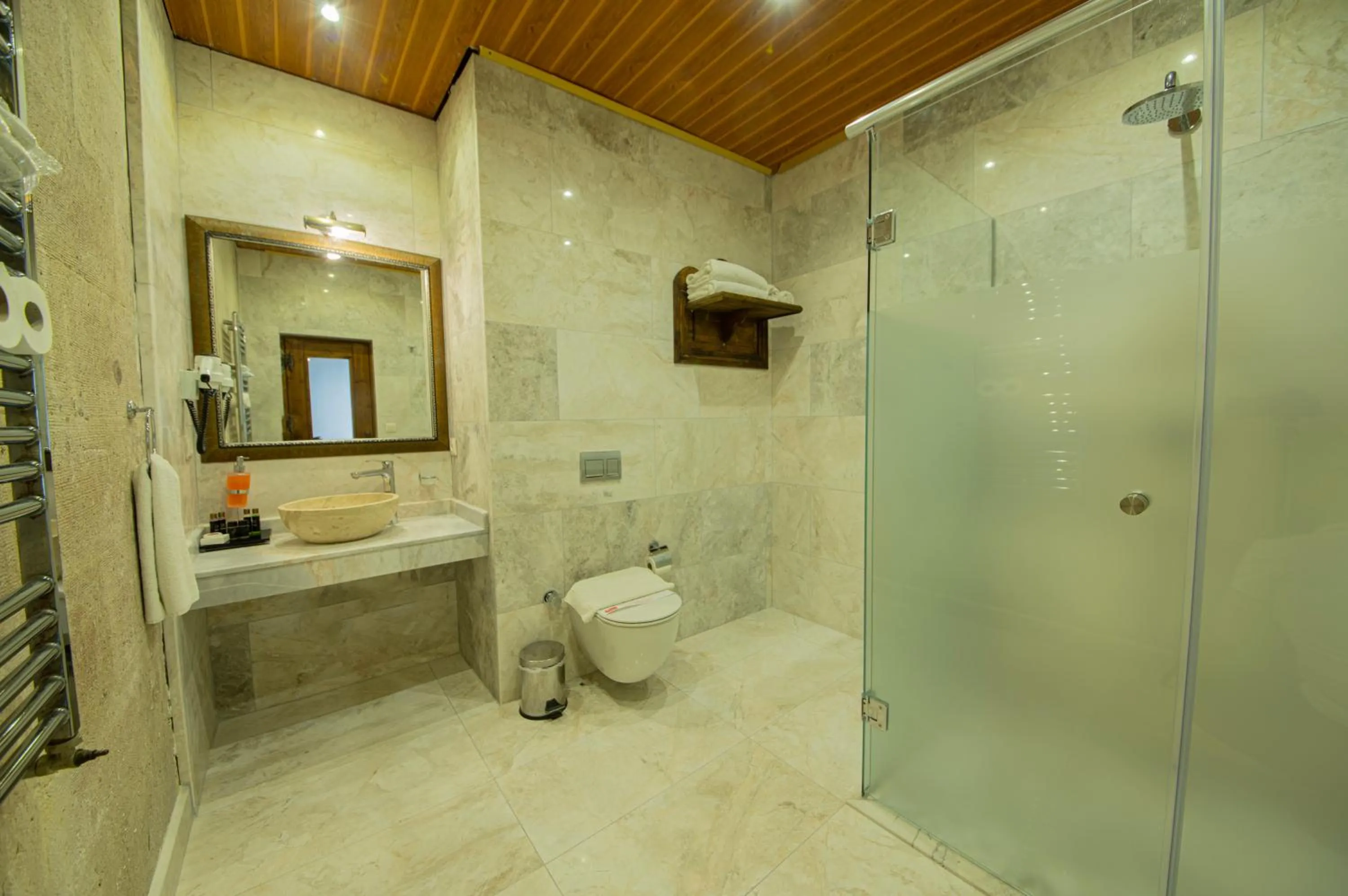 Bathroom in Roma Cave Suite