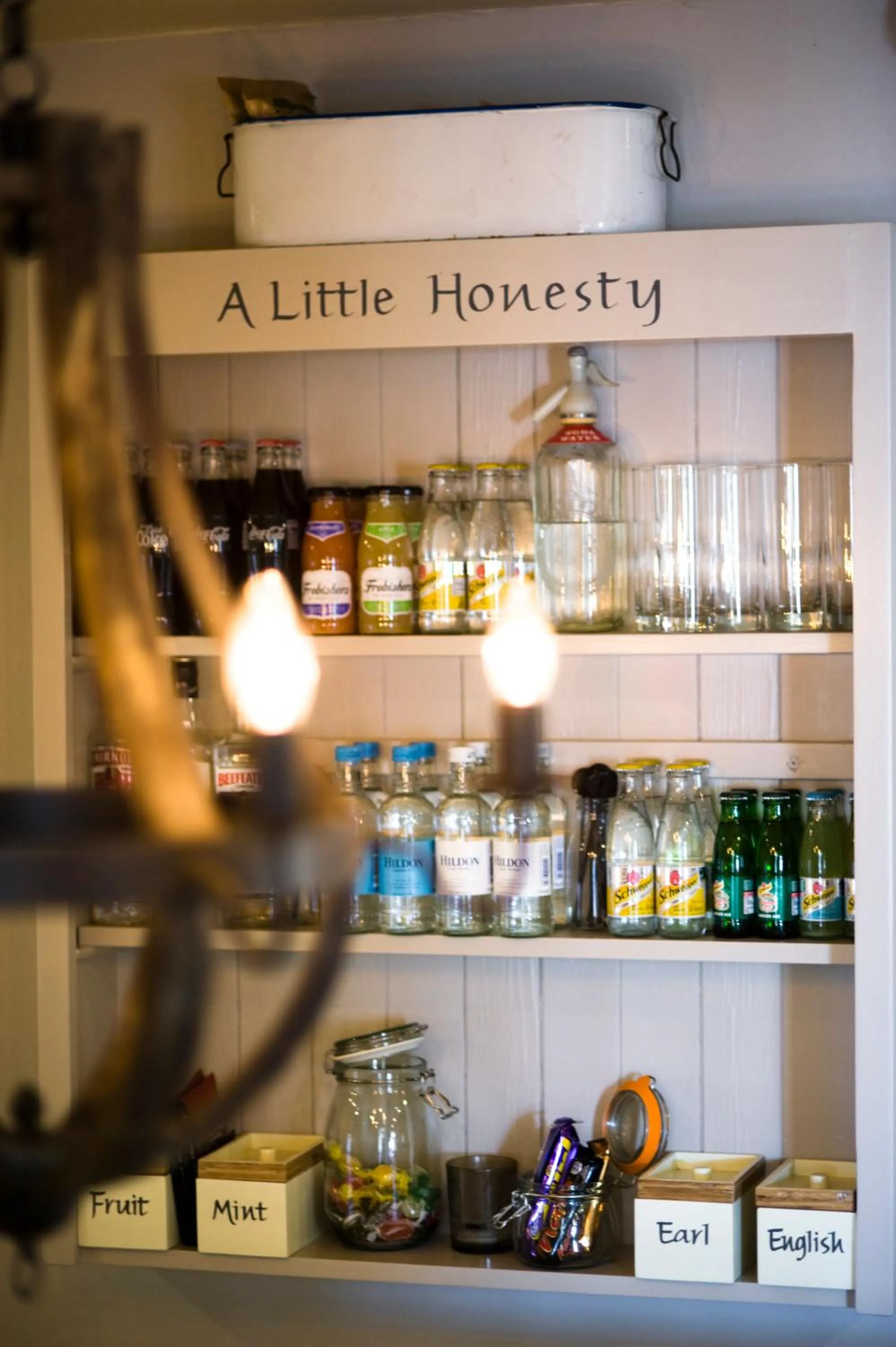 Single Room with Bathroom in The Greyhound on the Test Hotel