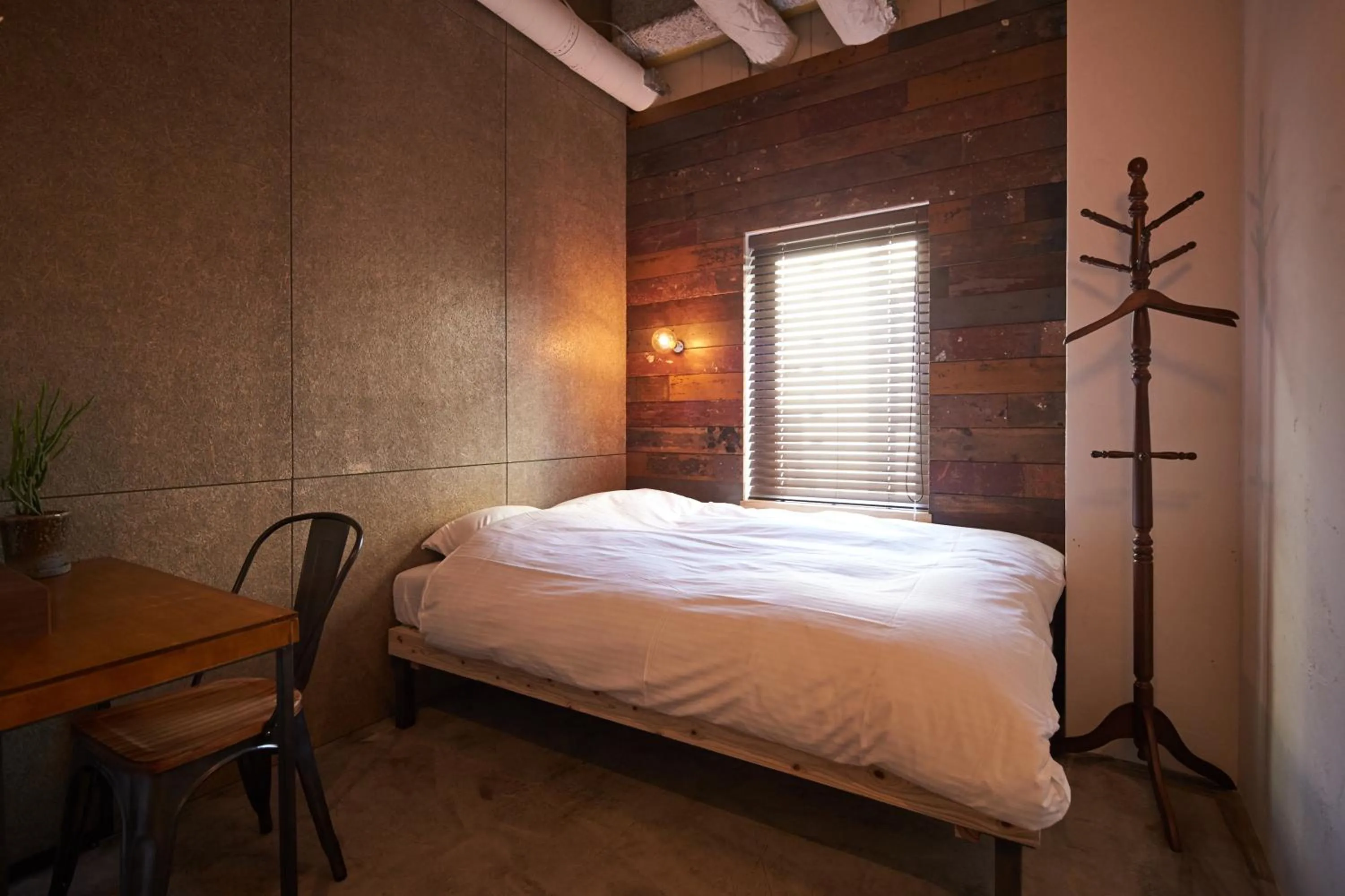 Bedroom, Bed in mizuka Imaizumi 1 - unmanned hotel -