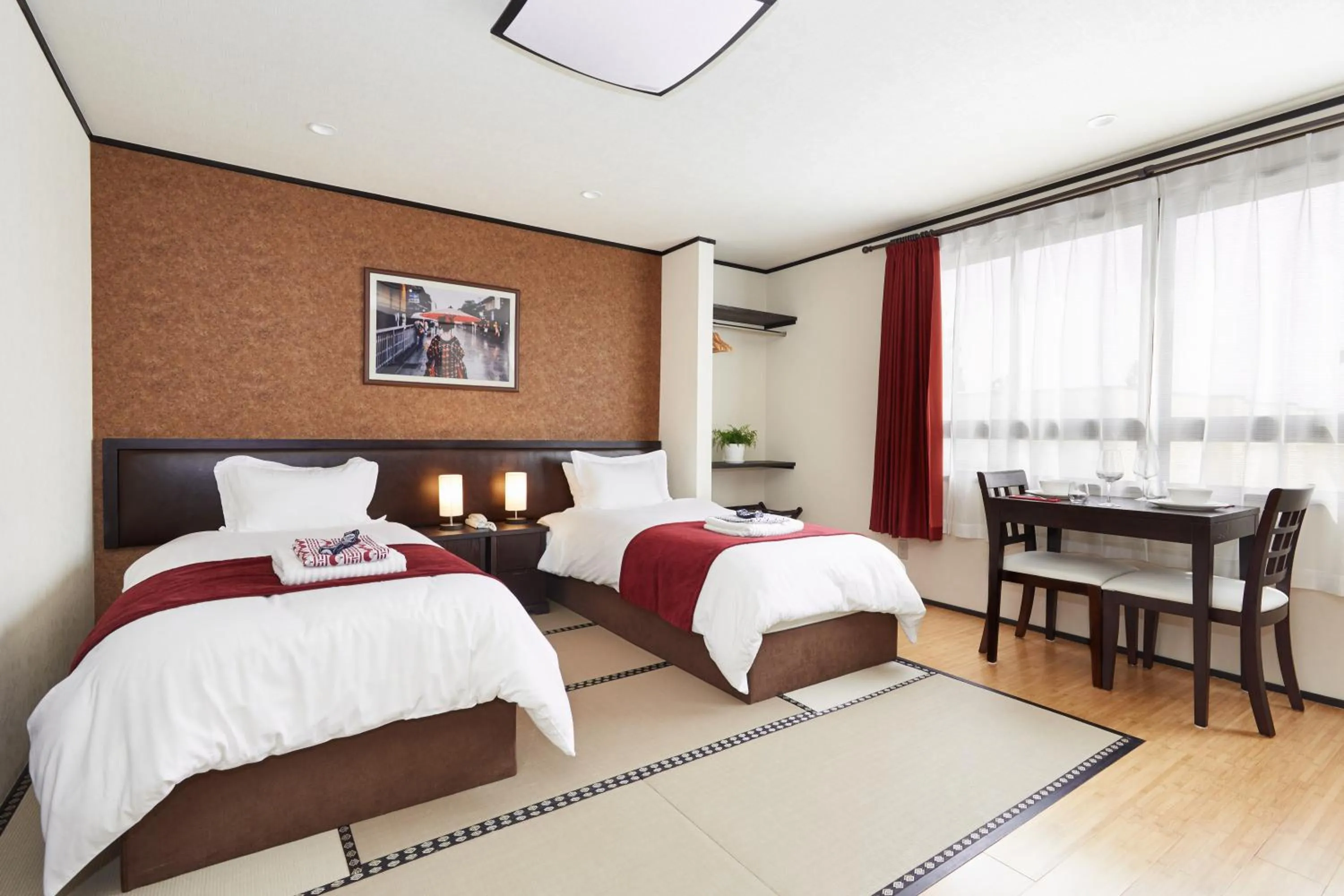 Bed in The Address Akakura