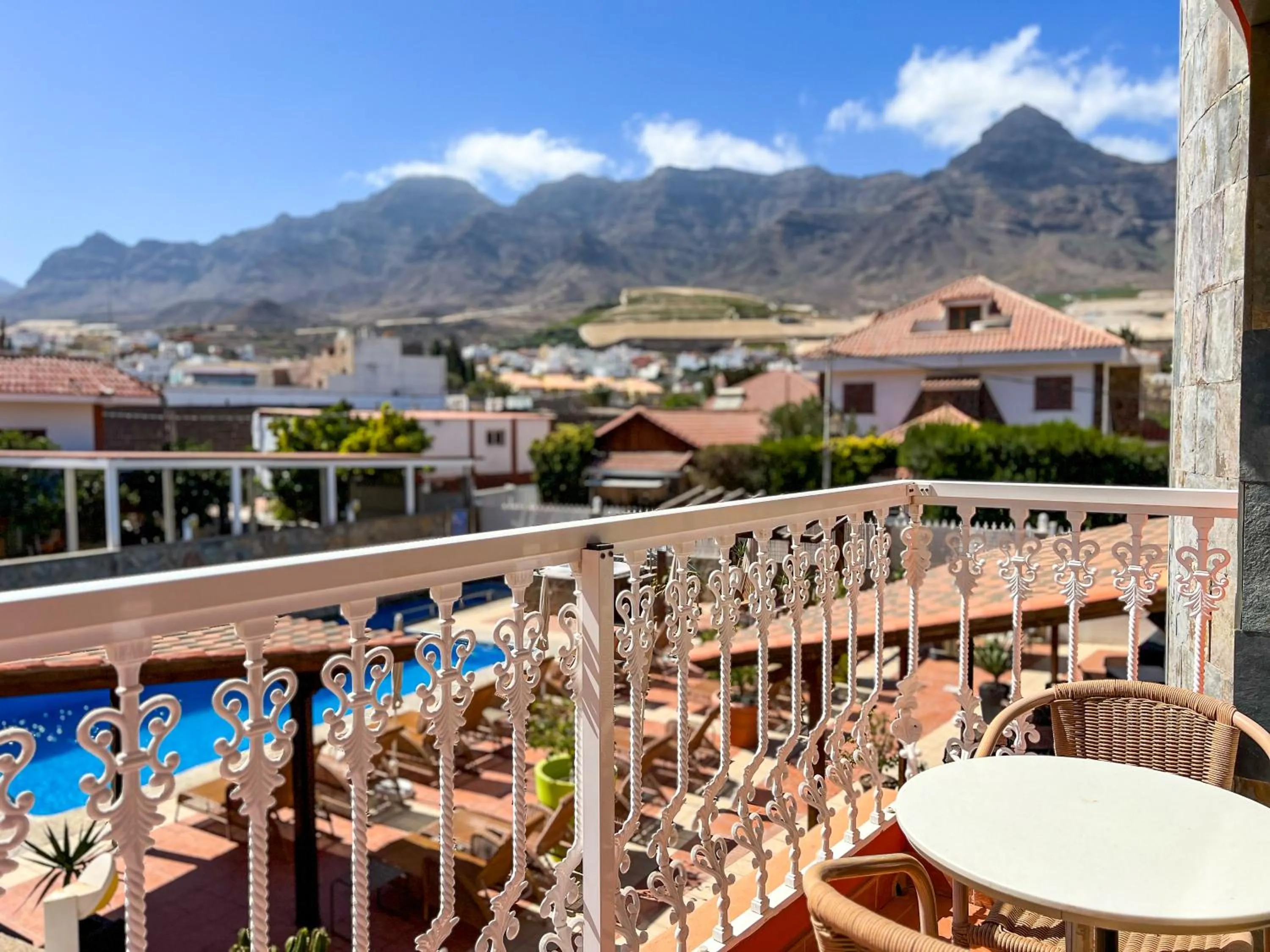 Balcony/Terrace in Hotel La Aldea Suites