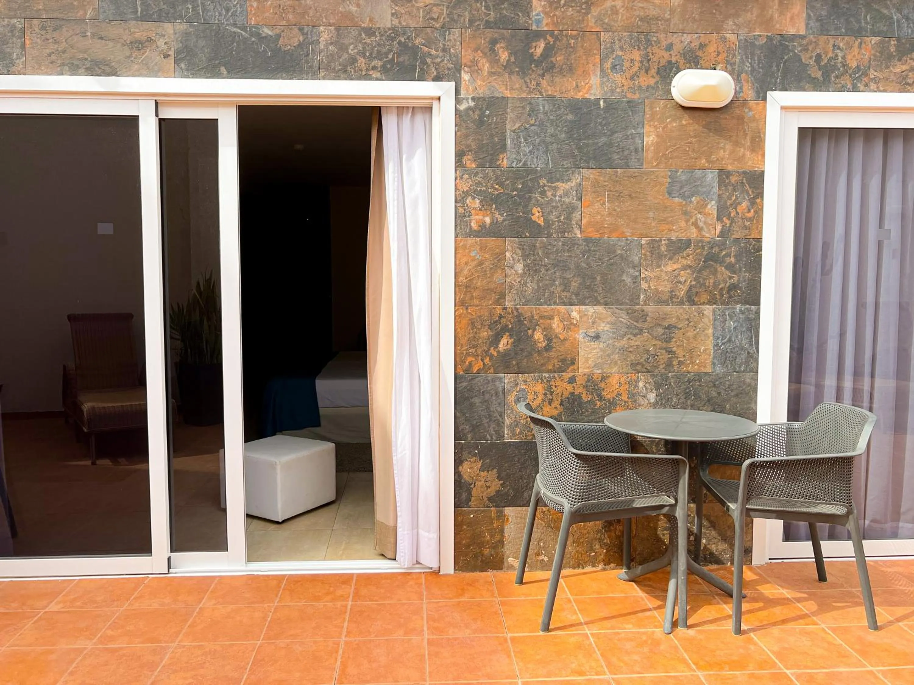 Balcony/Terrace in Hotel La Aldea Suites