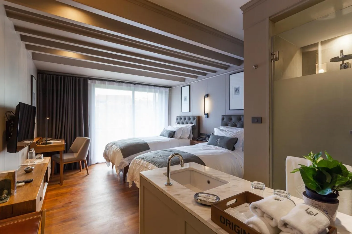 Photo of the whole room, Bed in Marine Beach Hotel Pattaya - SHA Plus