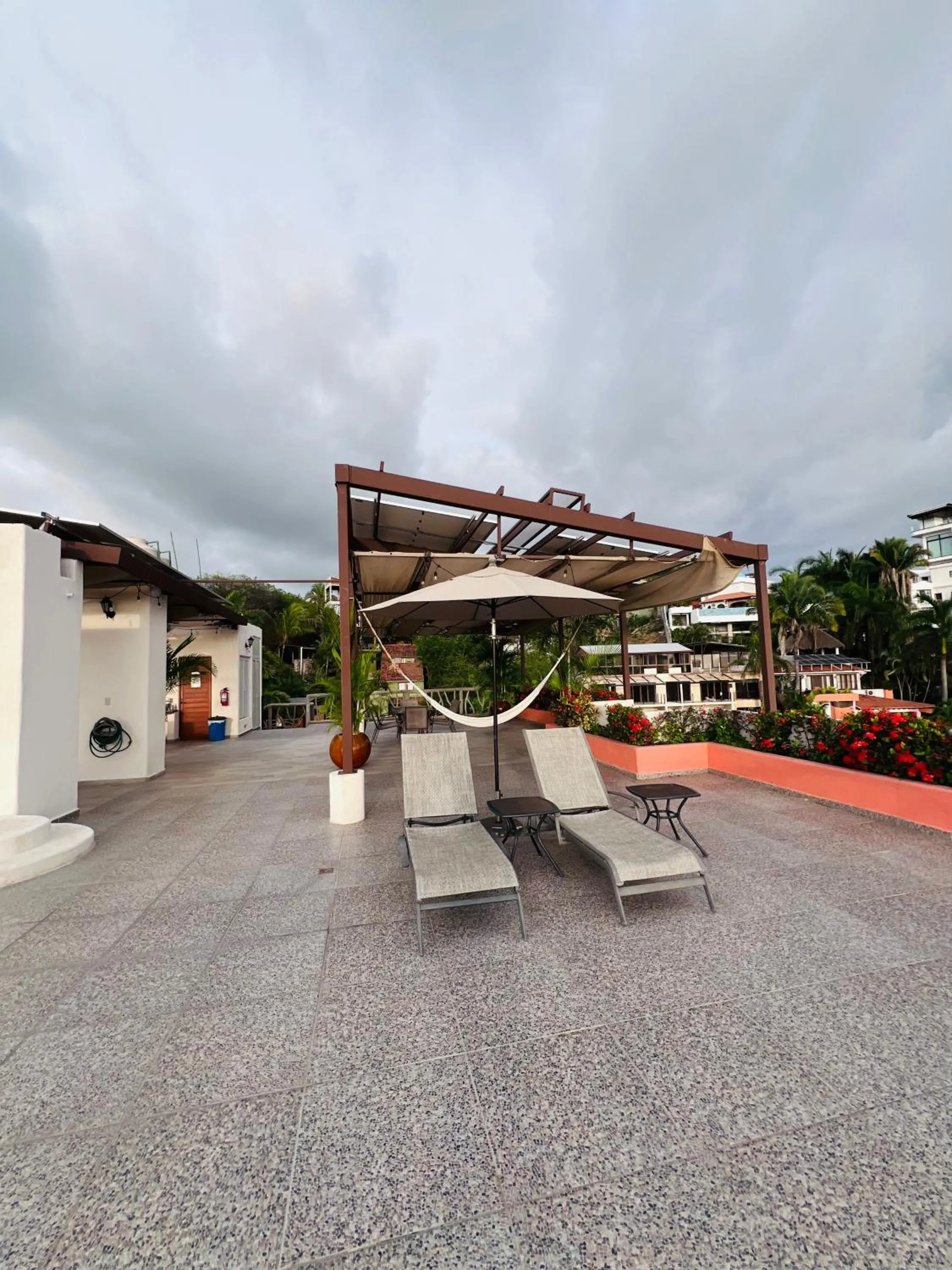 Coffee/tea facilities in Villa Los Corales