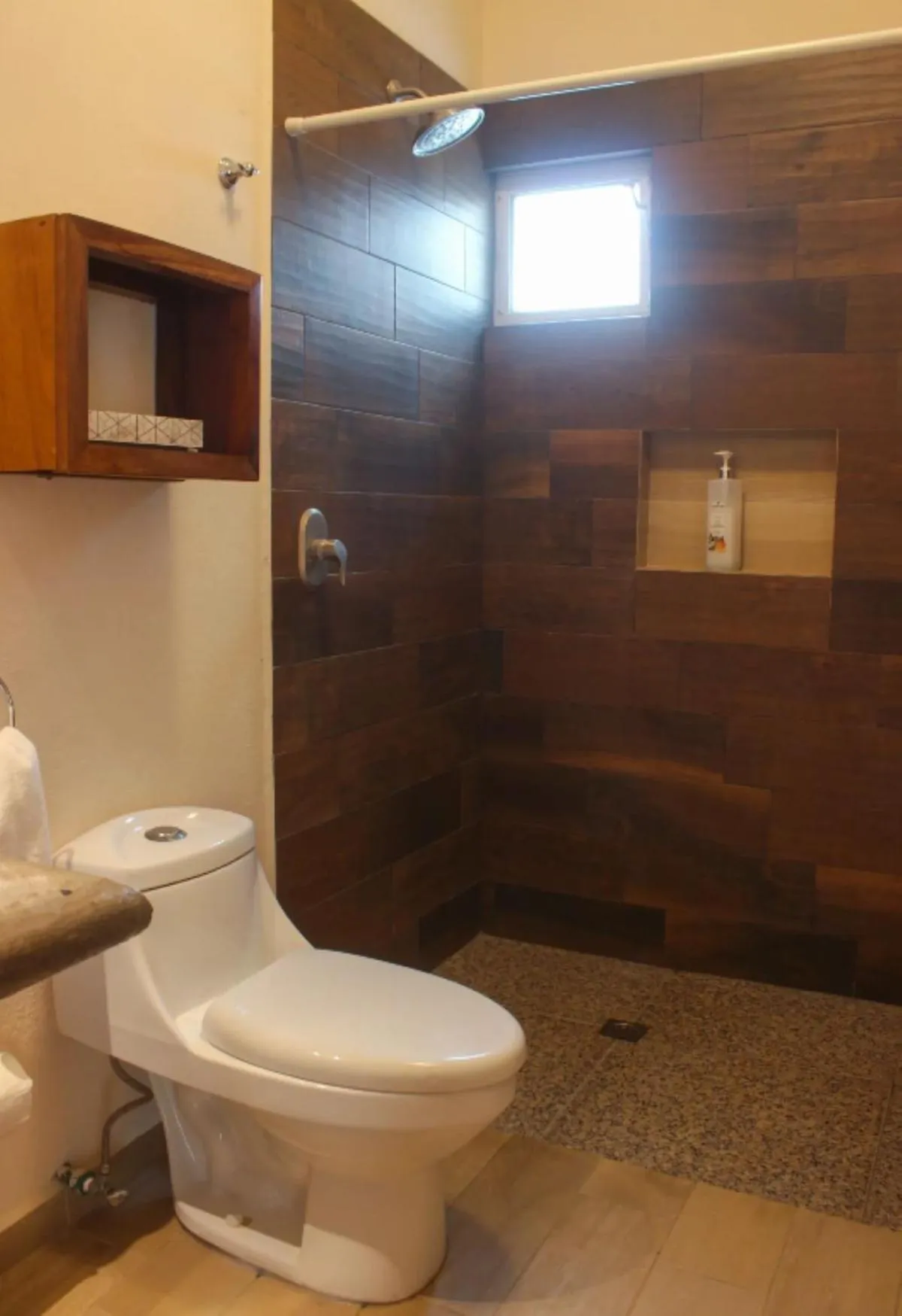 Toilet in Villa Los Corales