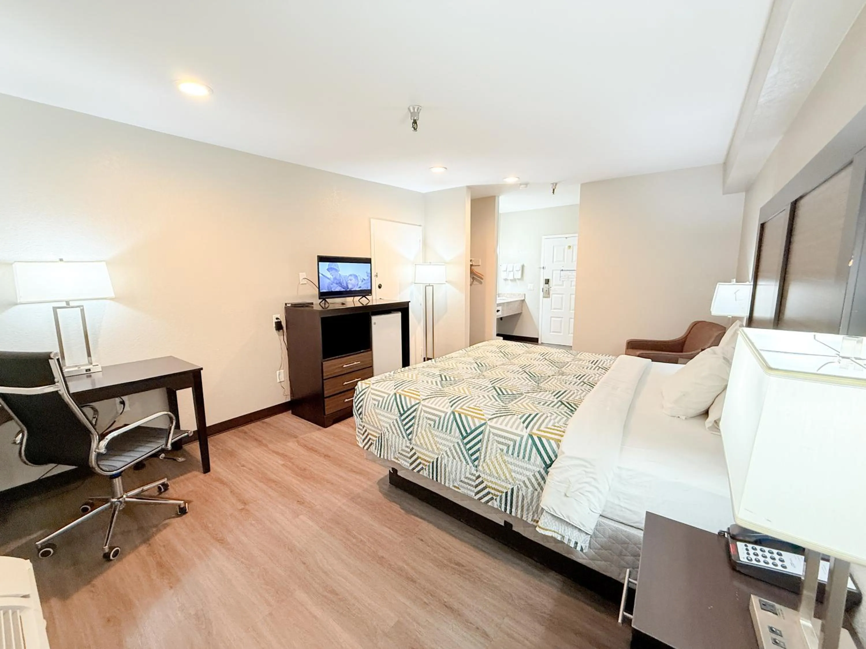 Bedroom, Bed in Motel 6 Tucson, AZ Airport Kino Sports Complex