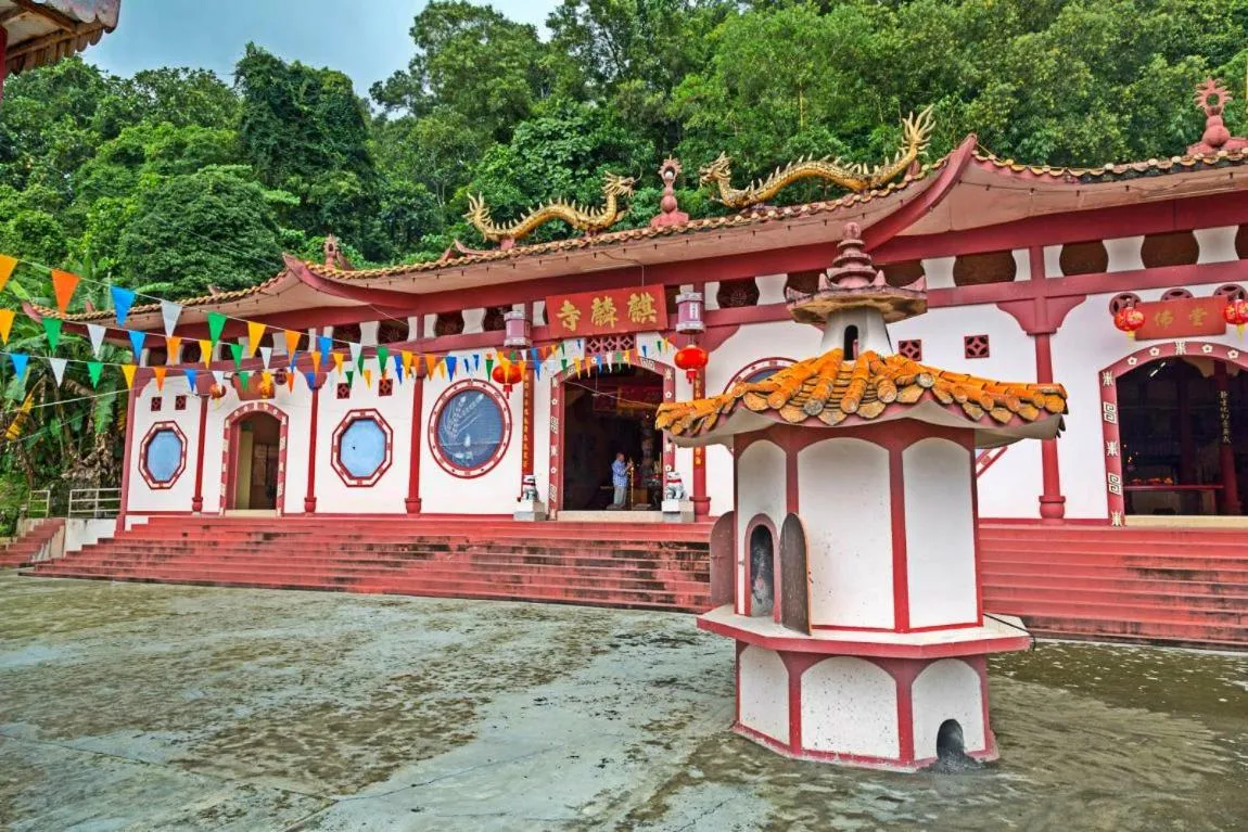 Neighbourhood in Hello Kitty Signature Suite