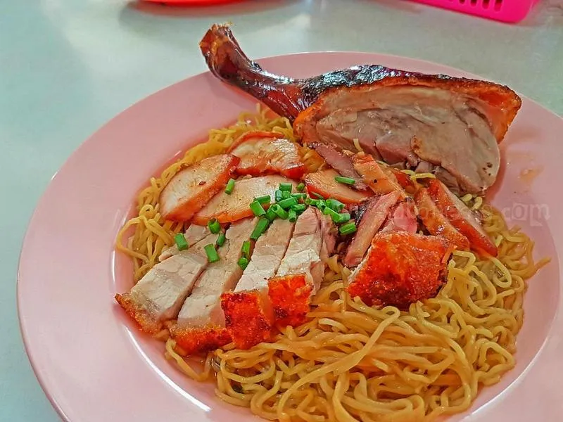 Restaurant/places to eat in Hello Kitty Signature Suite