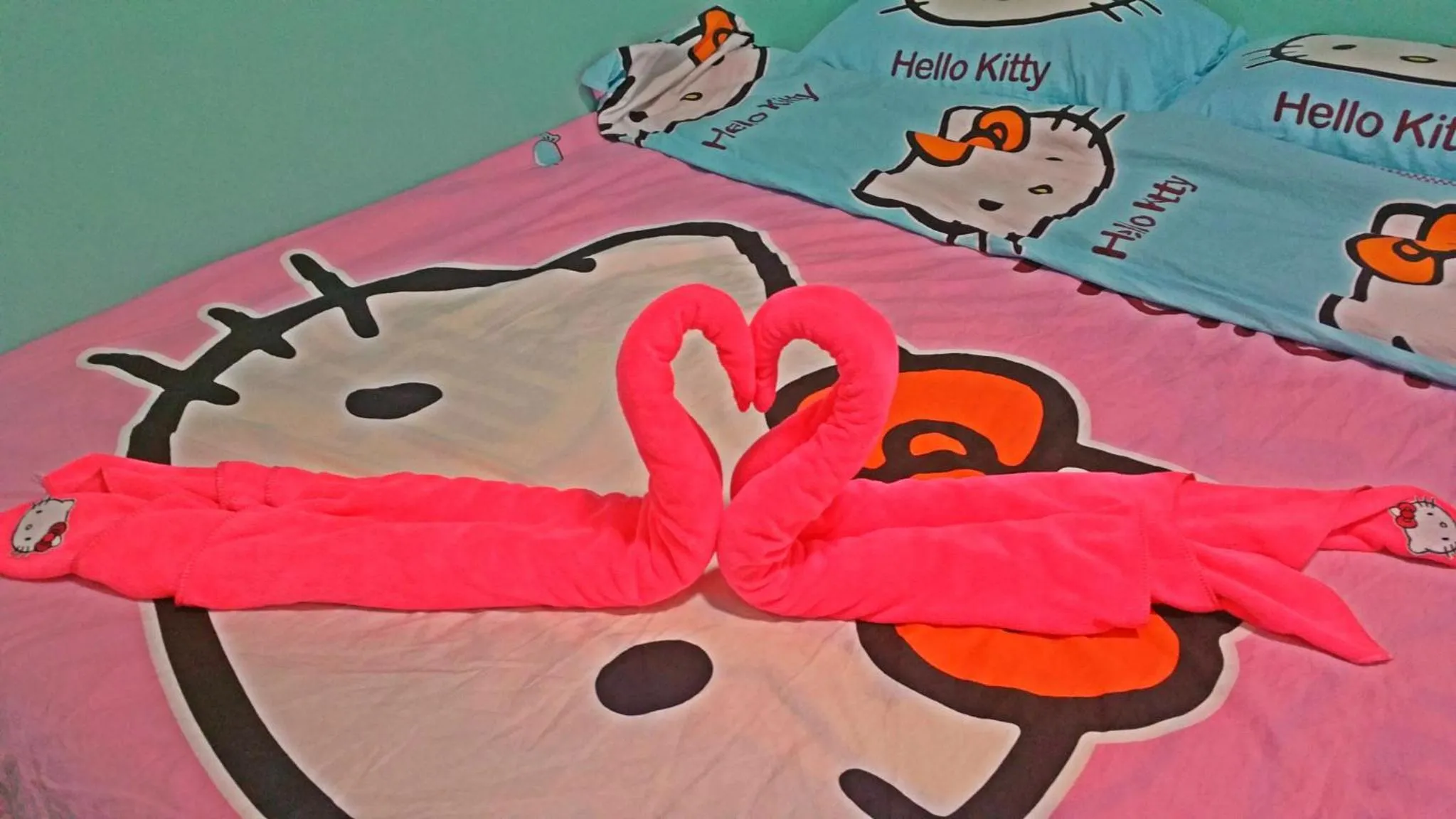 Bedroom in Hello Kitty Signature Suite