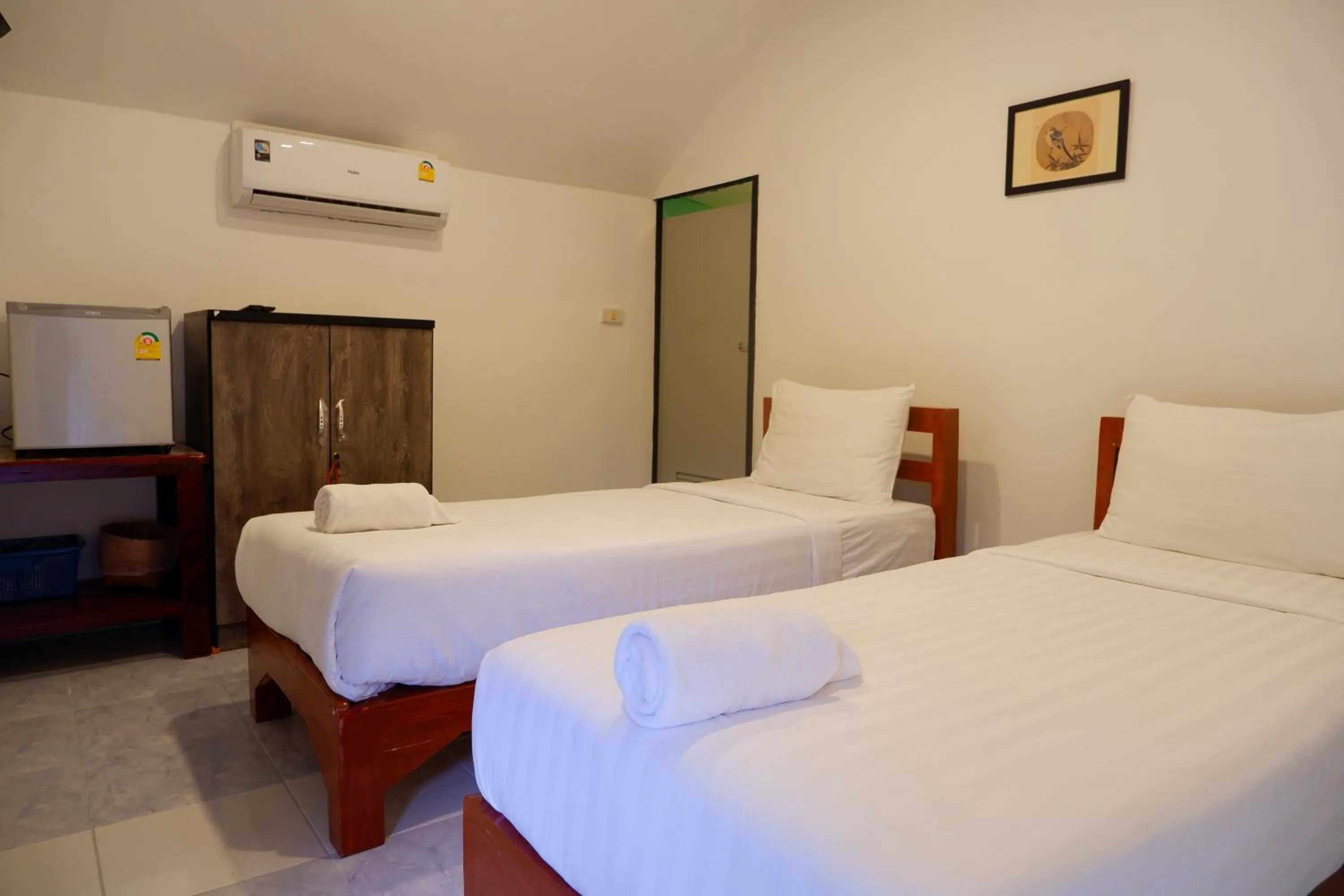 Bed in Nok Chan Mee Na