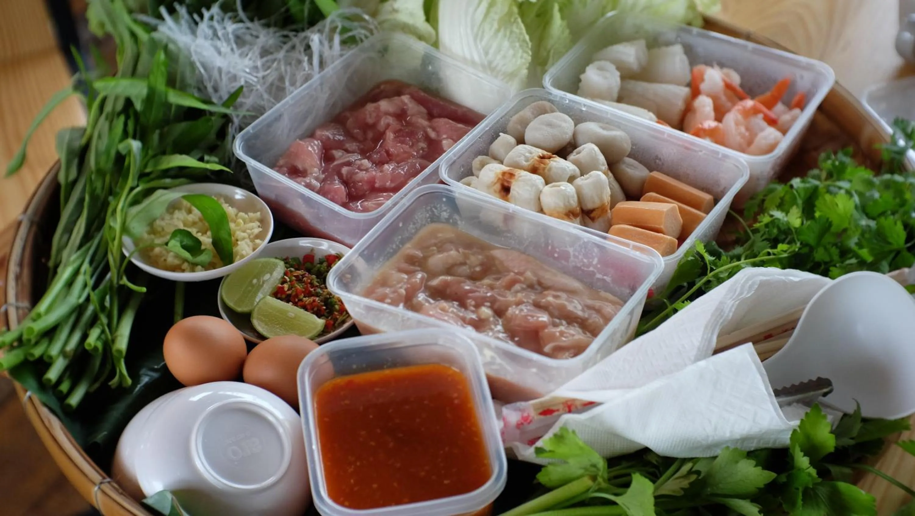 Restaurant/places to eat in Nok Chan Mee Na