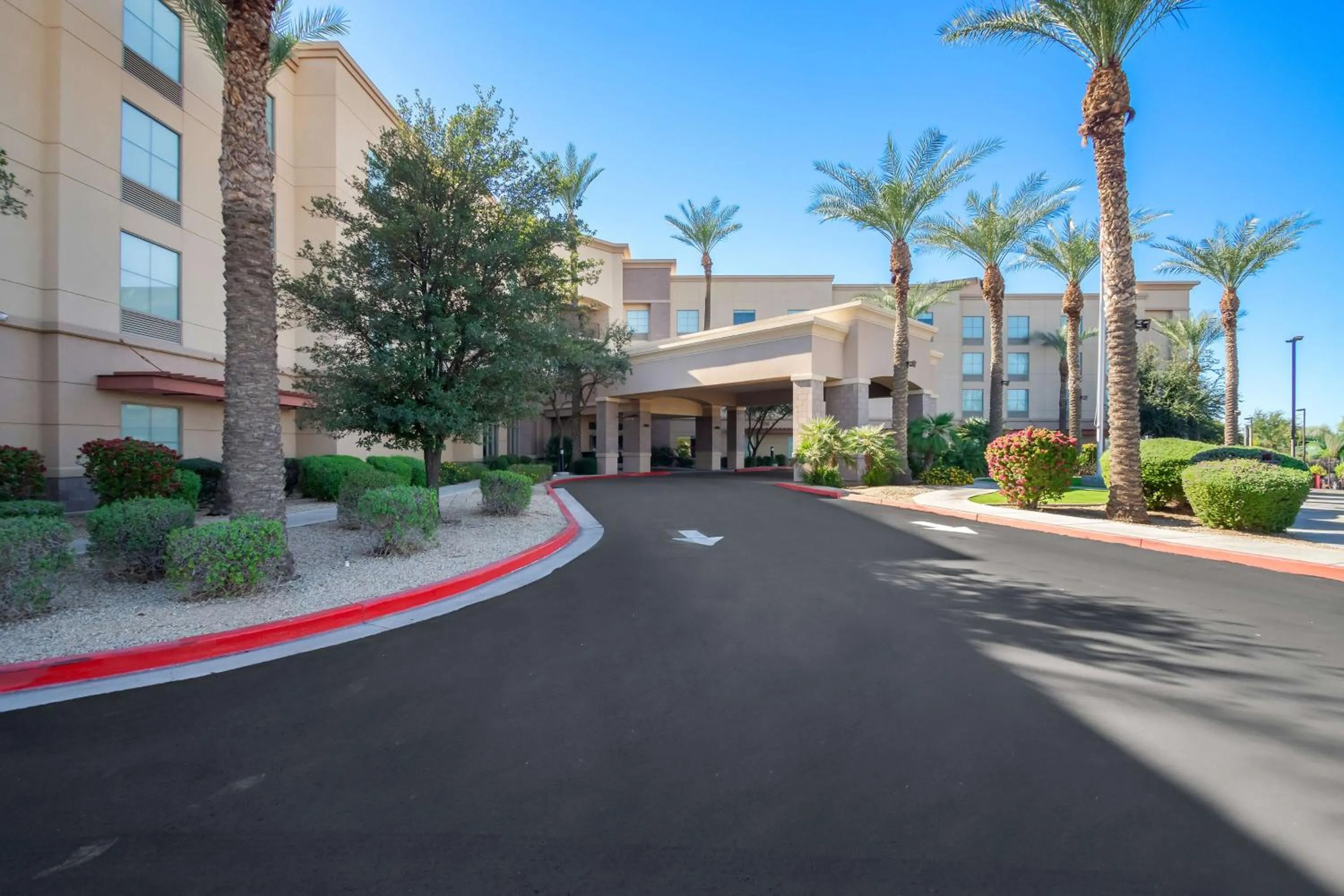 Property building in Hampton Inn & Suites Phoenix/Gilbert