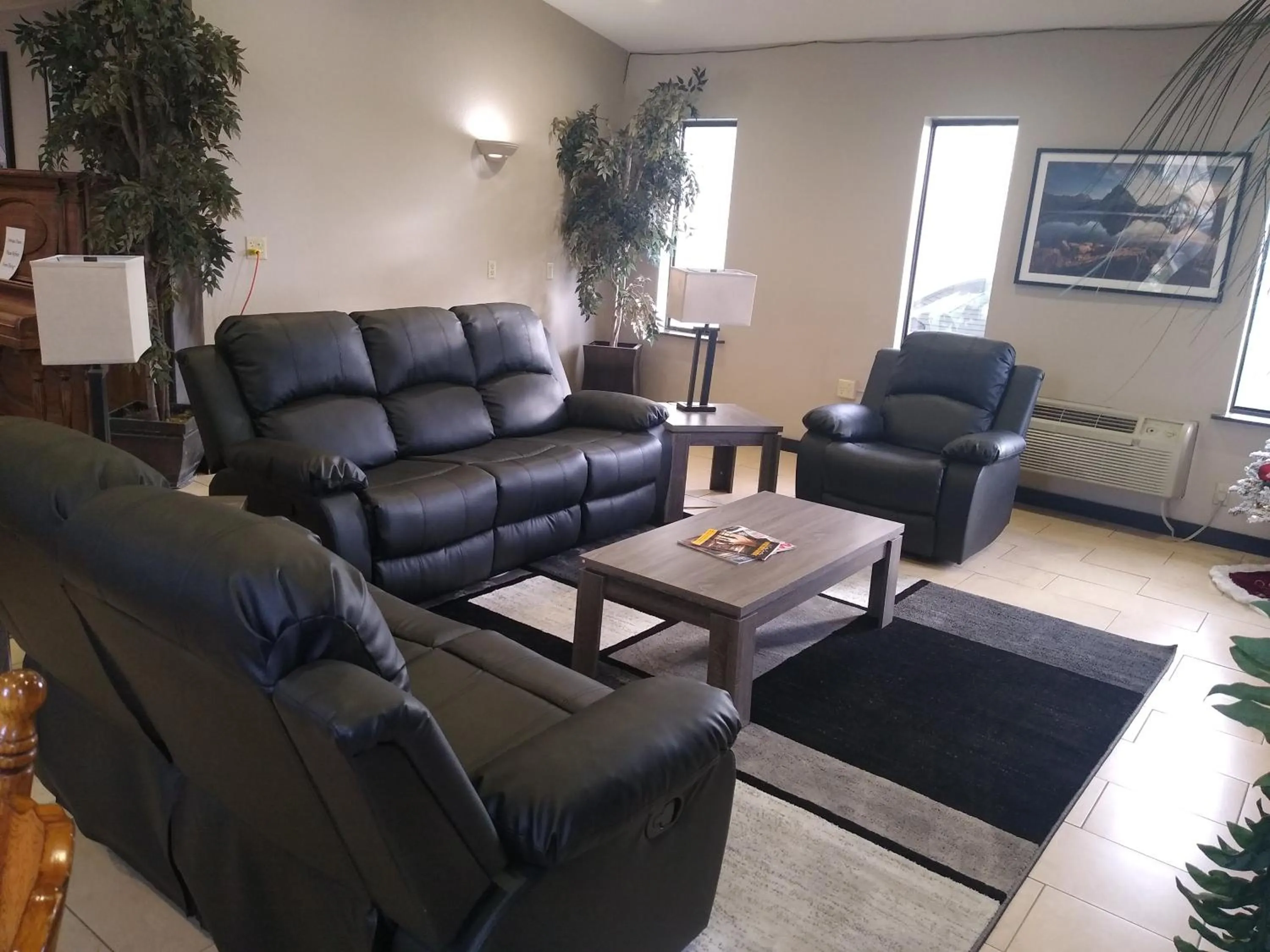 Lobby or reception in Super 8 by Wyndham Billings