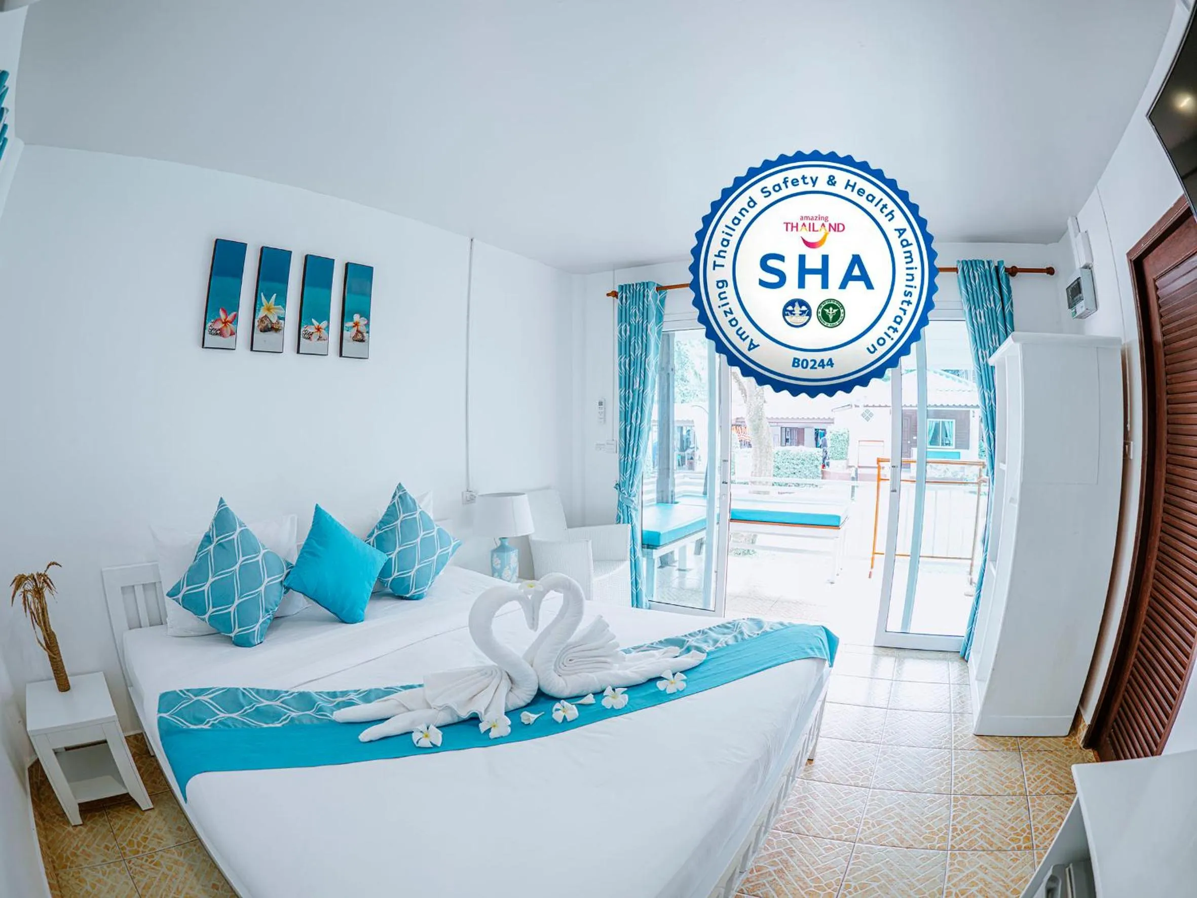 Photo of the whole room, Bed in Assava Dive Resort - SHA Plus