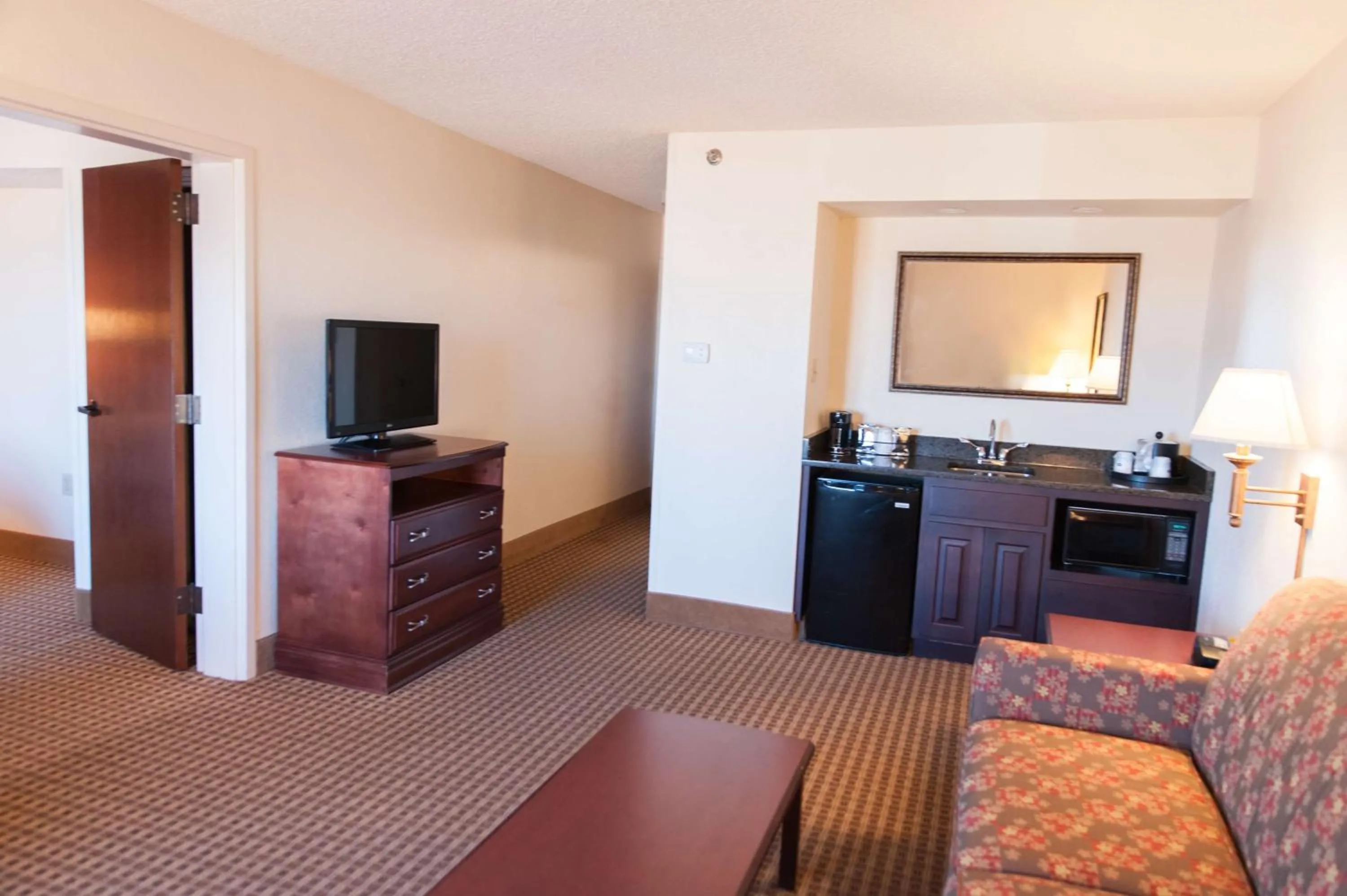 Executive King Suite in Hampton by Hilton - North Platte