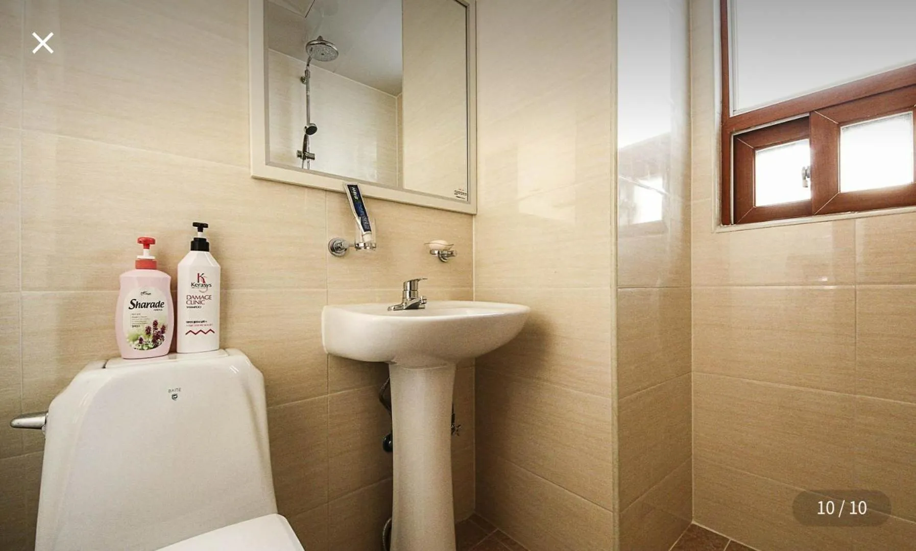 Bathroom in Seolhwa Motel