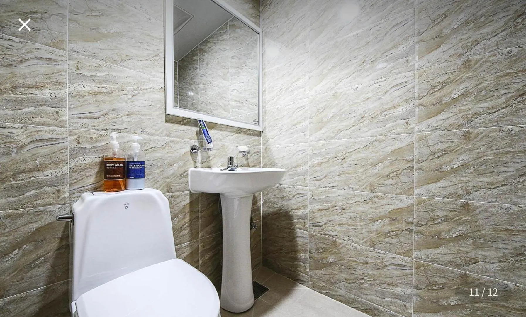 Bathroom in Seolhwa Motel