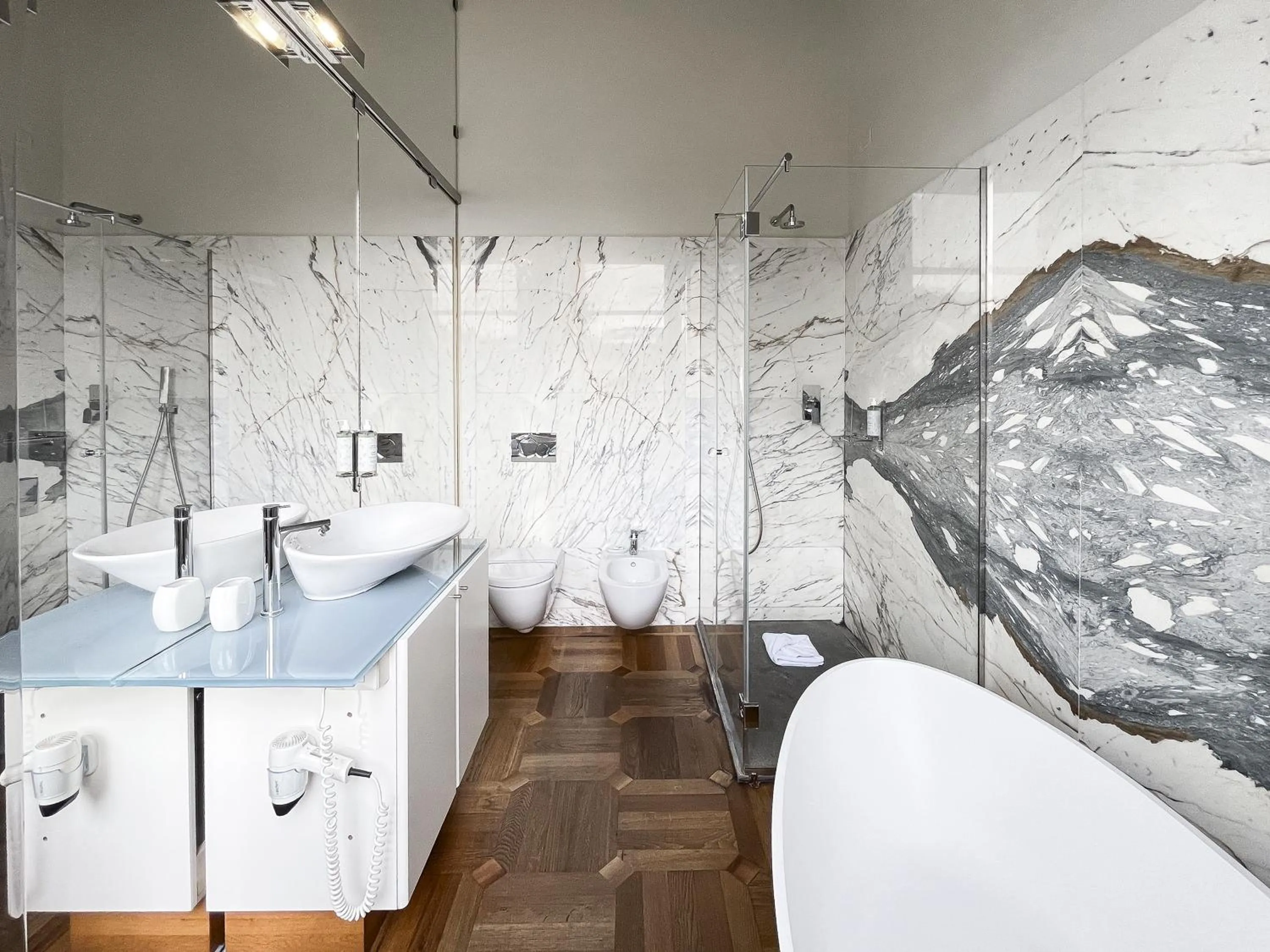 Bathroom in Hotel la Scala