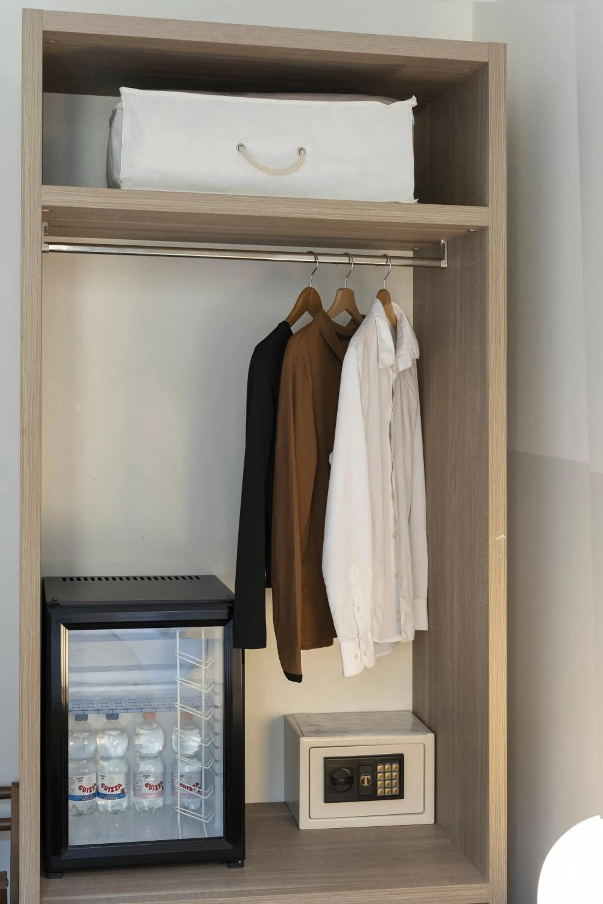 safe in Hotel la Scala