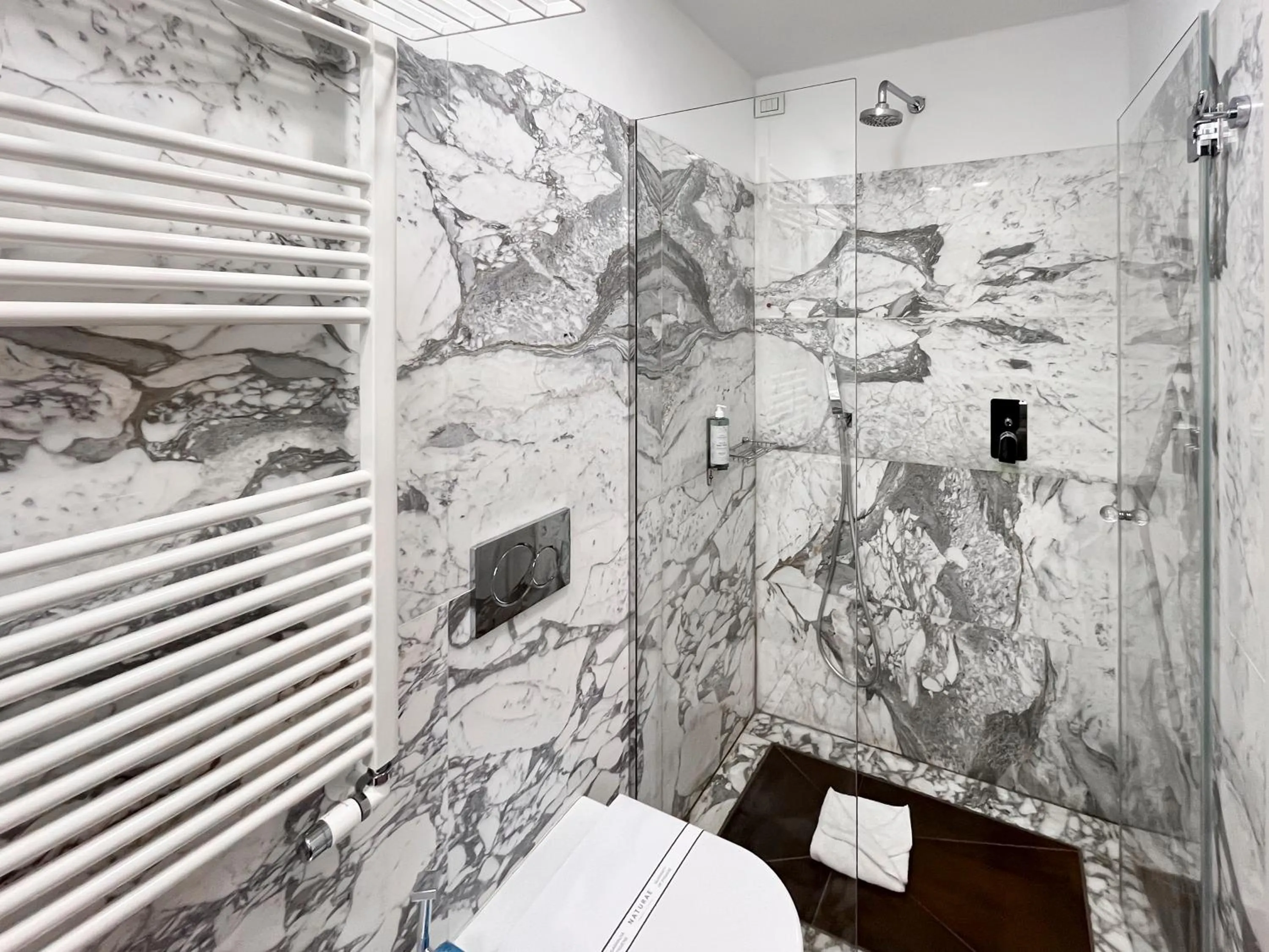 Bathroom in Hotel la Scala