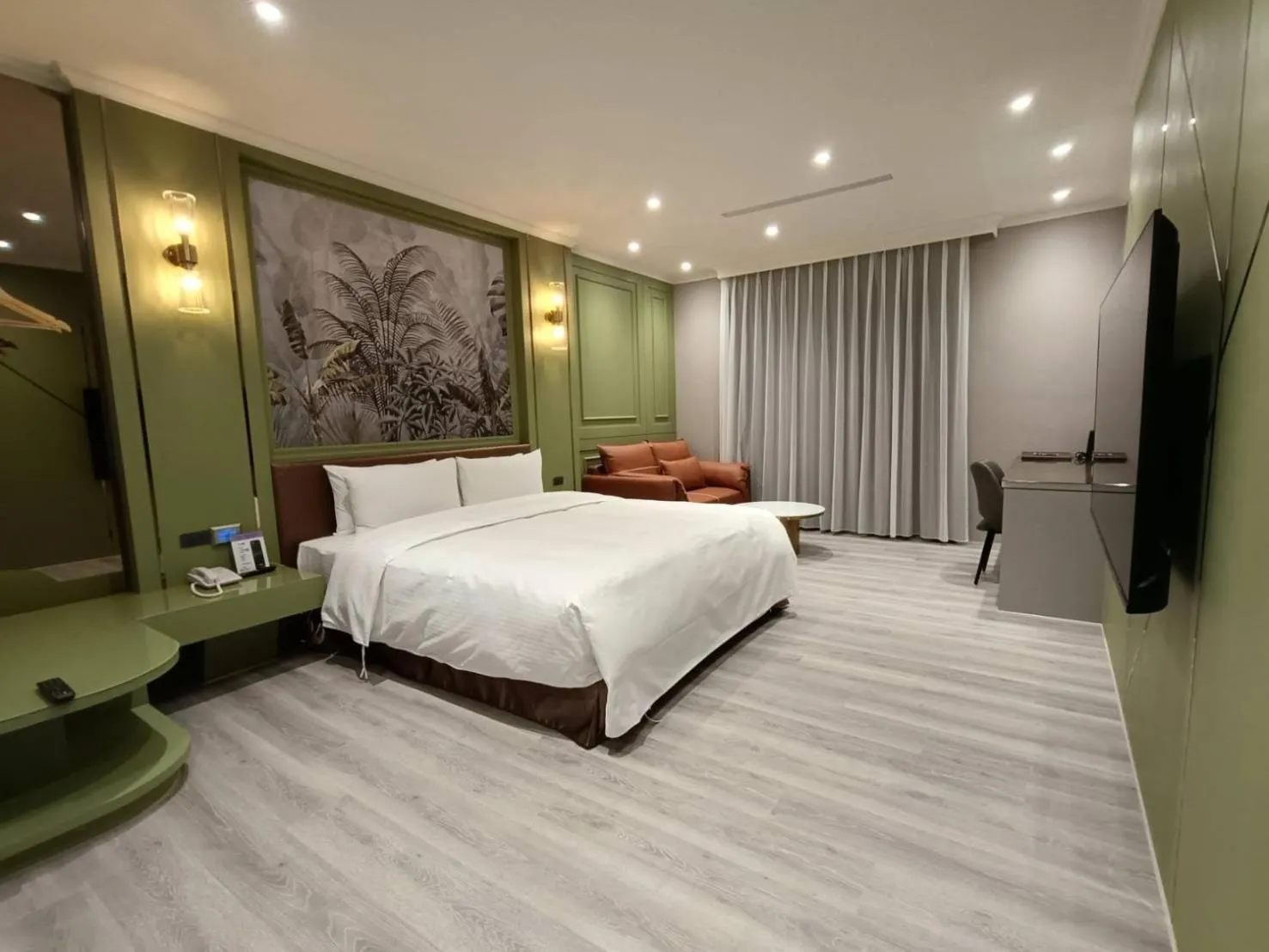 Bed in Romantic Code Art Motel