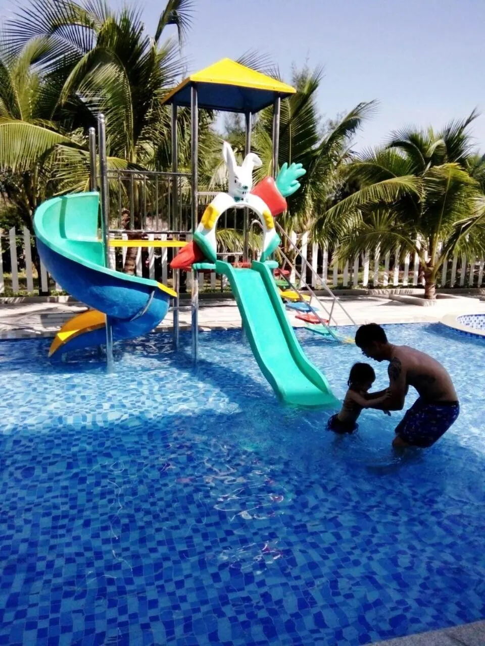 Oceanward Hotel & Resort