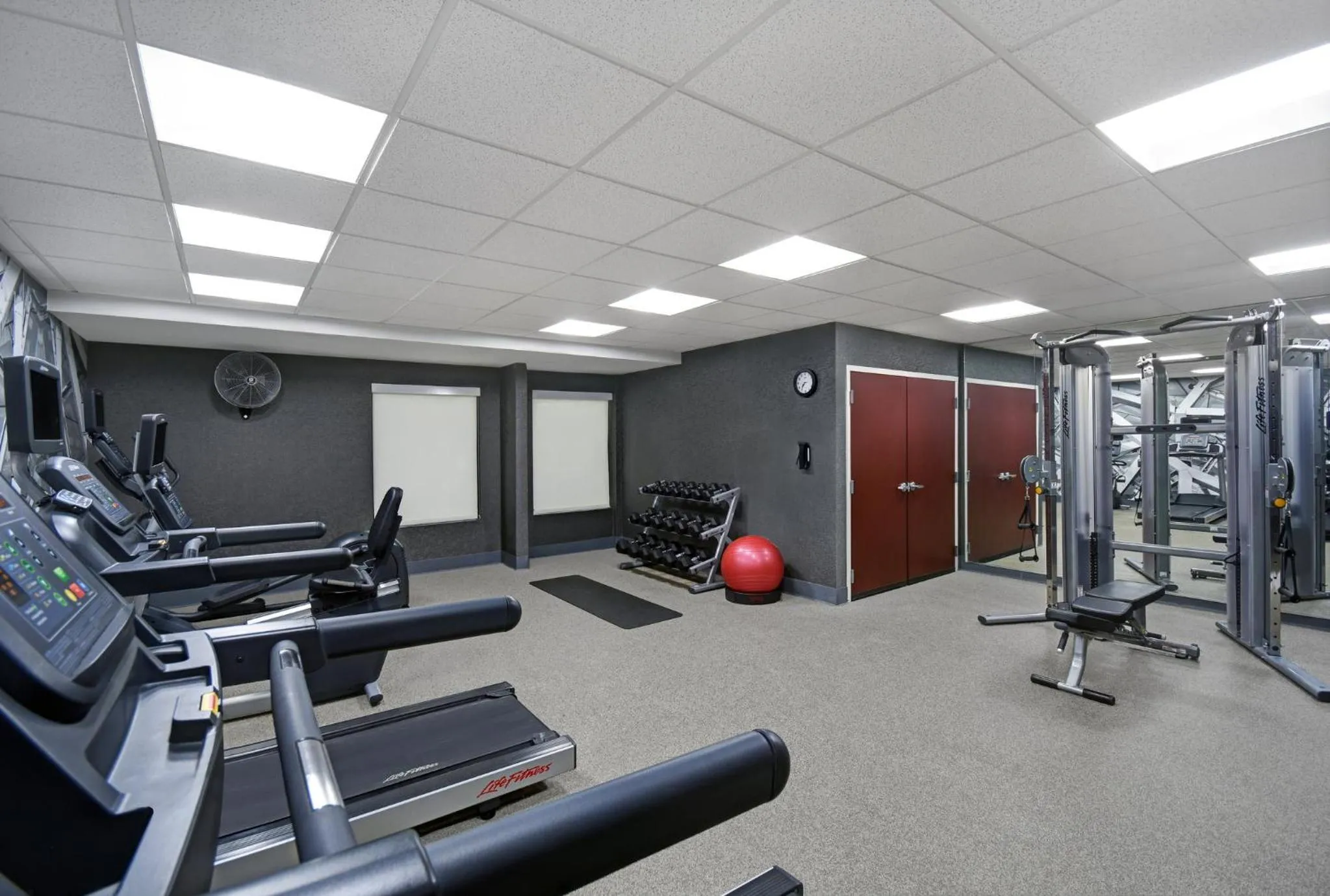 Fitness centre/facilities in Holiday Inn Express & Suites Cincinnati Riverfront by IHG