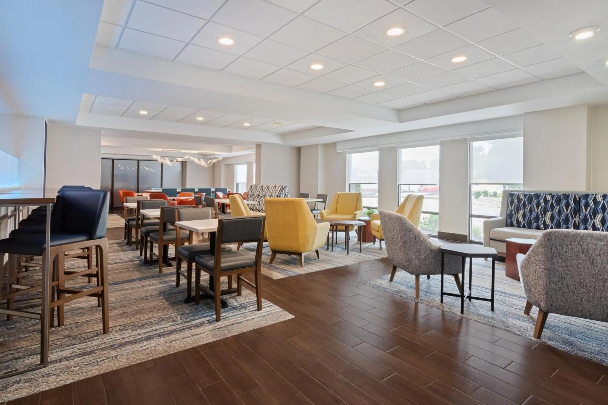 Property building in Holiday Inn Express & Suites Cincinnati Riverfront by IHG