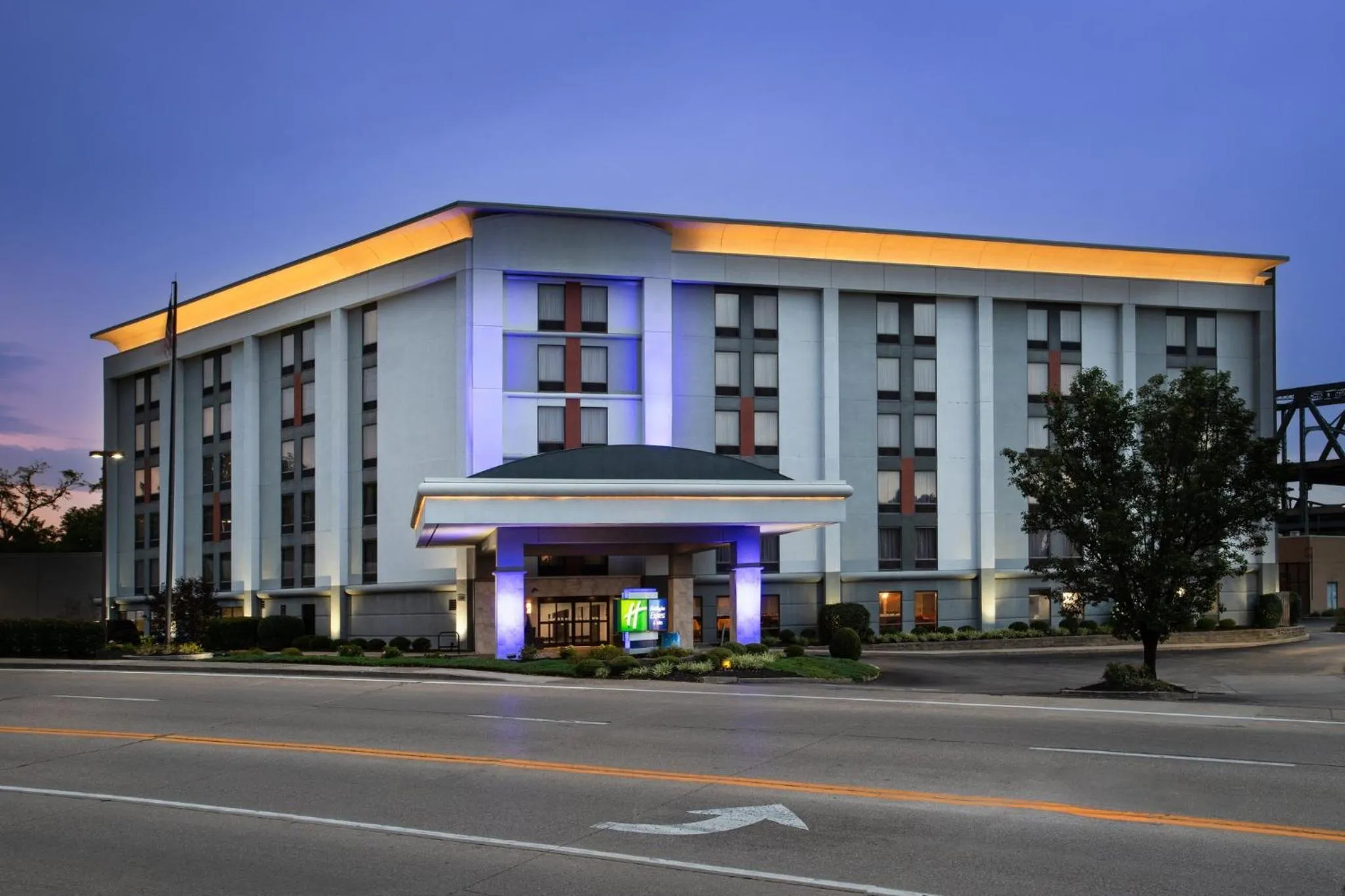 Property building in Holiday Inn Express & Suites Cincinnati Riverfront by IHG