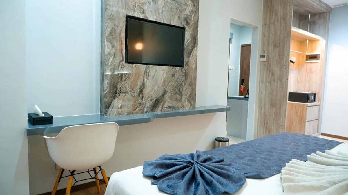 Hotel Ayola Sunrise Mojokerto