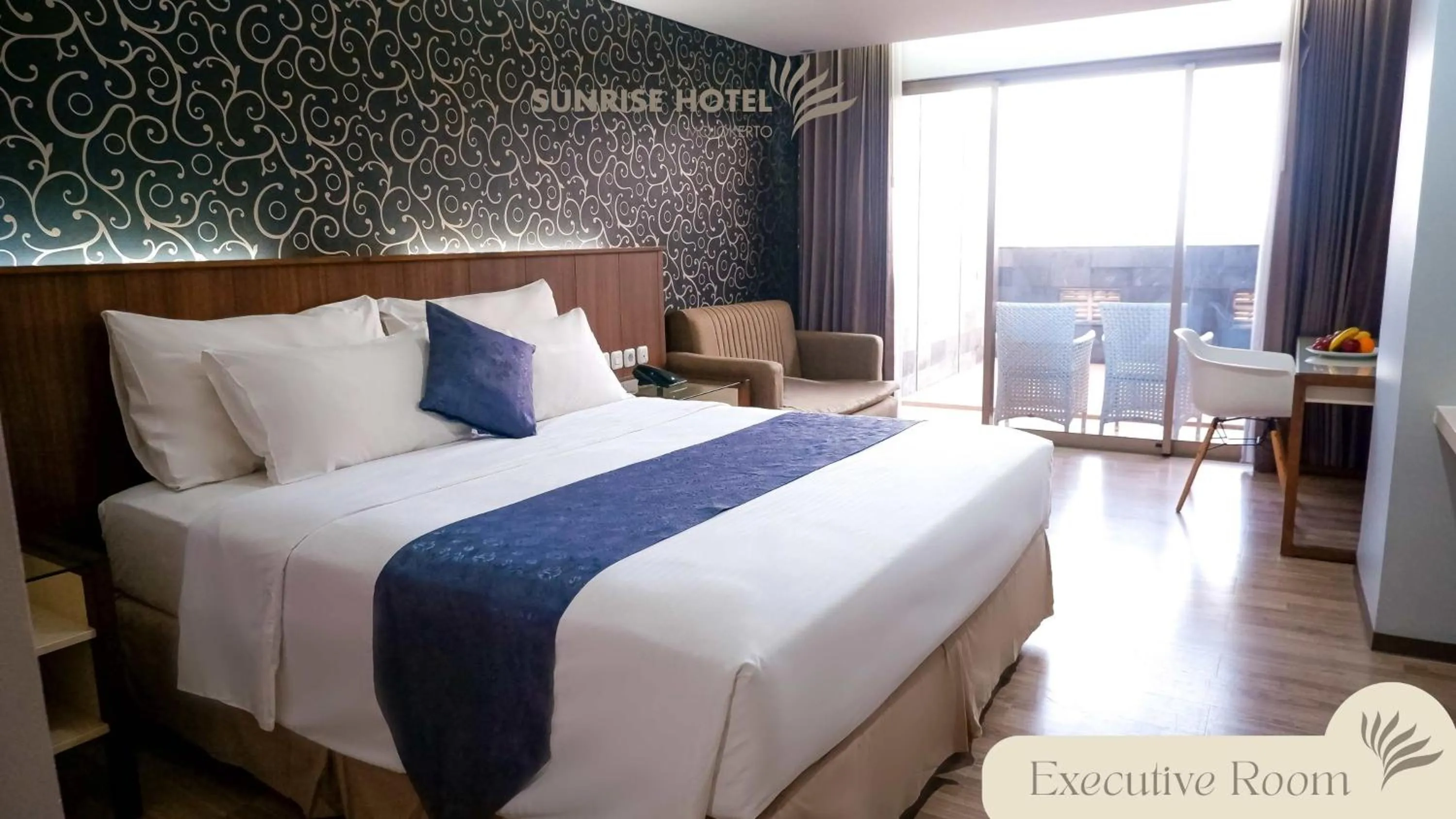 Bed in Sunrise Hotel Mojokerto