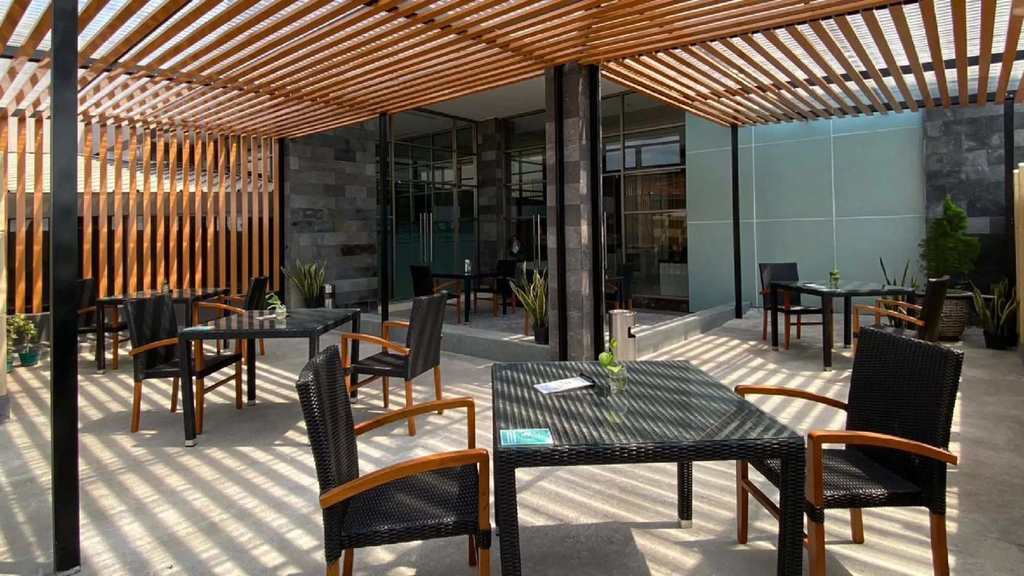 Hotel Ayola Sunrise Mojokerto