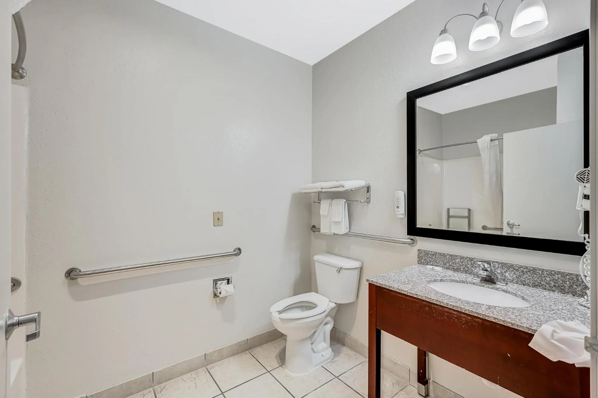 Bathroom in Quality Inn & Suites of Liberty Lake
