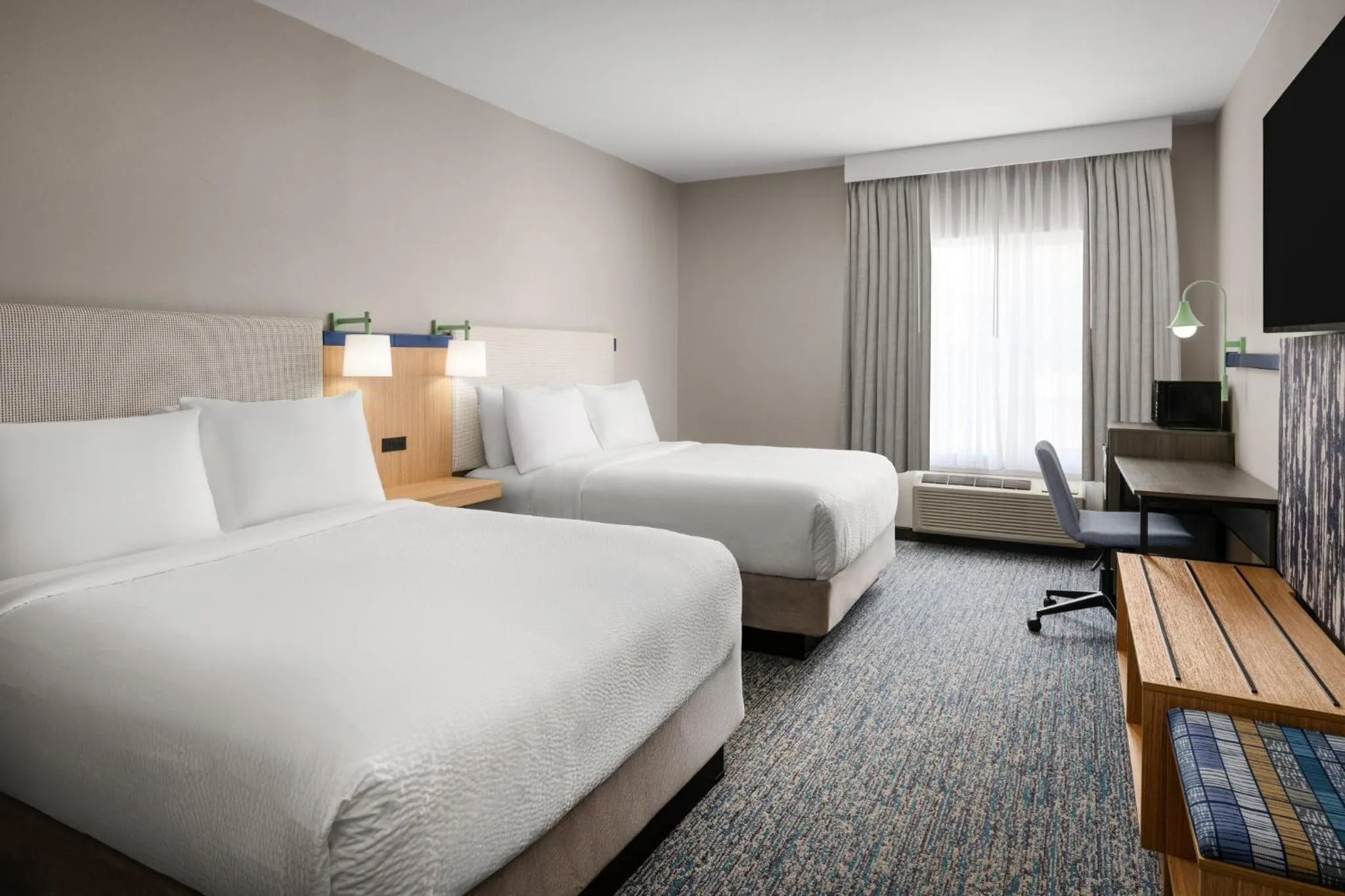 Photo of the whole room, Bed in Garner Hotel Liberty Lake by IHG