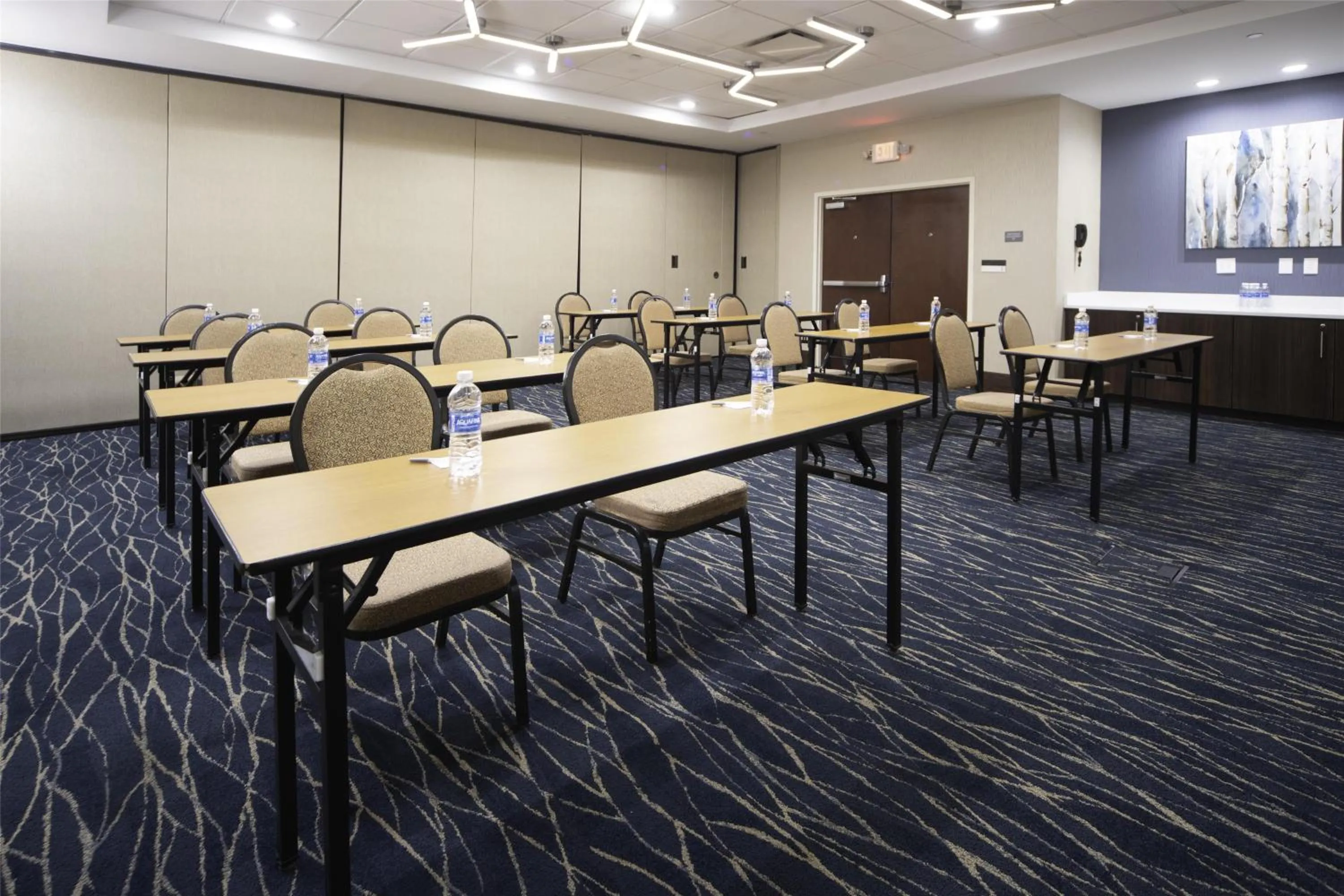 Meeting/conference room in Hilton Garden Inn Fayetteville/Fort Bragg