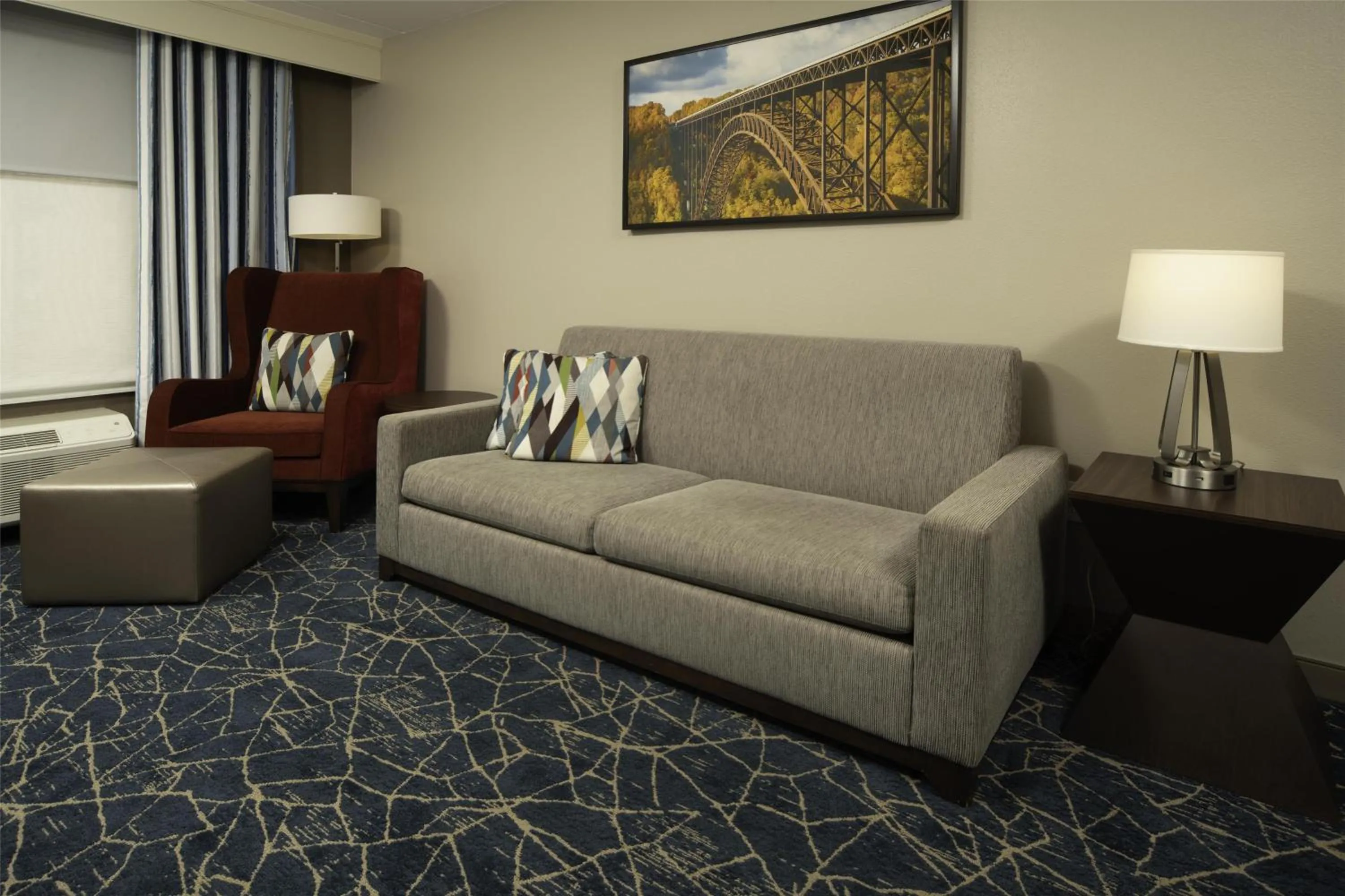 Living room in Hilton Garden Inn Fayetteville/Fort Bragg